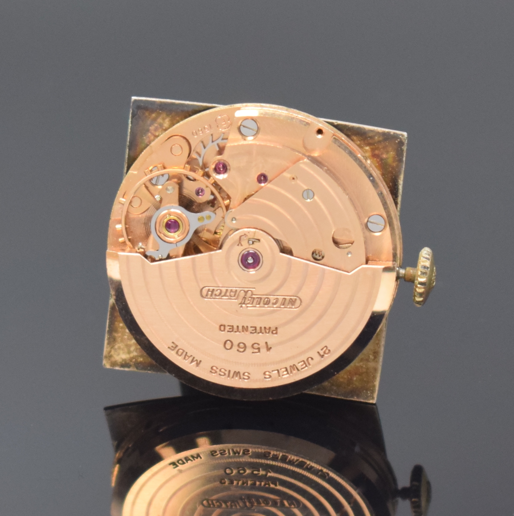 Detail e: NICOLET WATCH Armbanduhr in GG 750/000, Schweiz um 1960, Automatik, 2-teil. Geh., Boden m. Widmung aufgedr., silb. Zifferbl. m. aufgel. Indizes ...