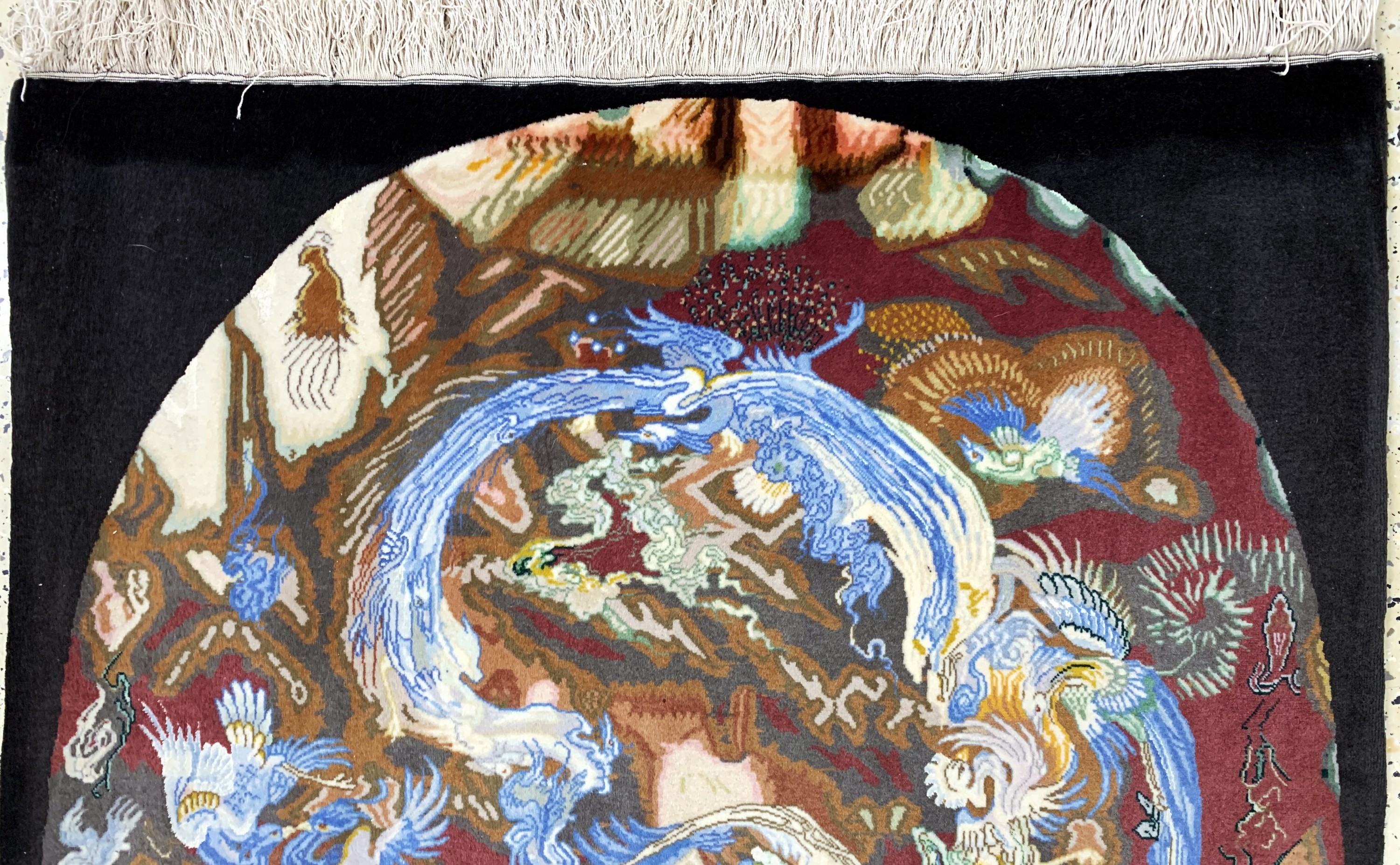 Detail a: Täbriz fein(50 Raj), Persien, Ende 20.Jhd, Korkwolle mit und auf Seide, ca. 155 x 103 cm,minimale Mottenfraß, EHZ: 2