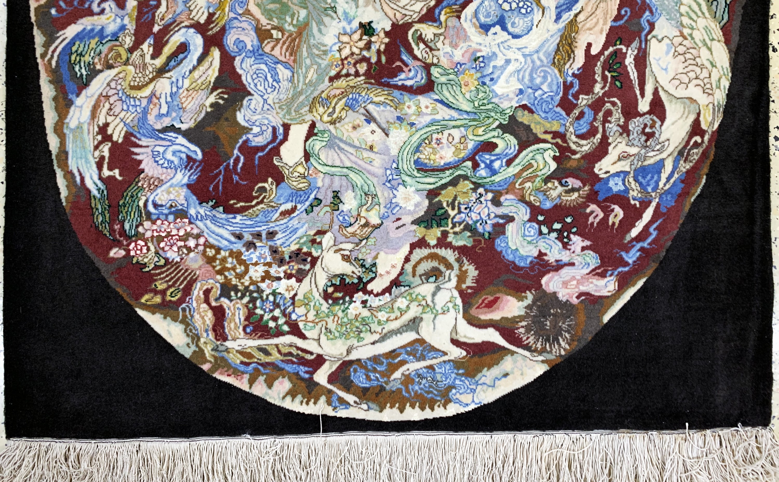 Detail c: Täbriz fein(50 Raj), Persien, Ende 20.Jhd, Korkwolle mit und auf Seide, ca. 155 x 103 cm,minimale Mottenfraß, EHZ: 2