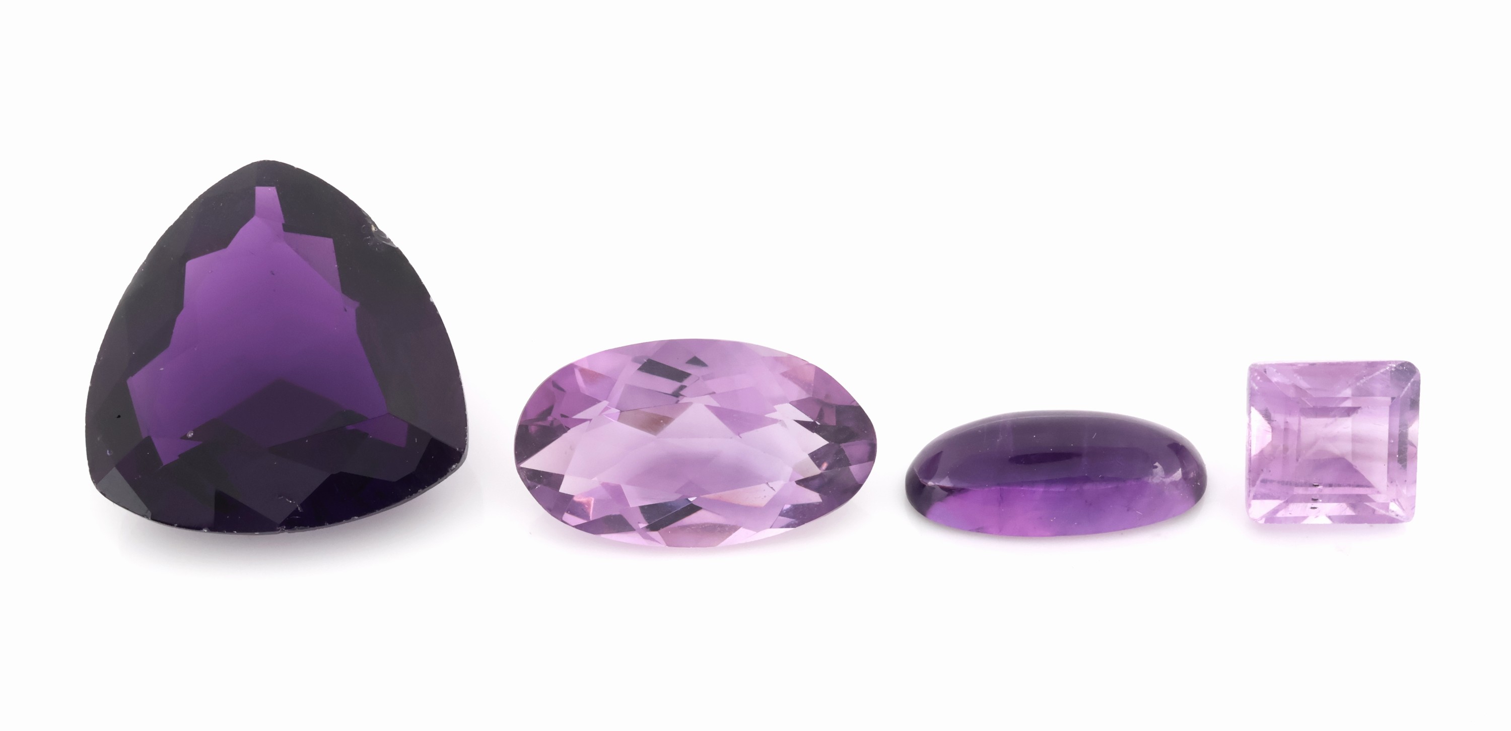 Detail a: Lot lose Amethyste, zus. ca. 761 ct, versch. Schliffformen, Größen und Farbnuancen,Ausfassware