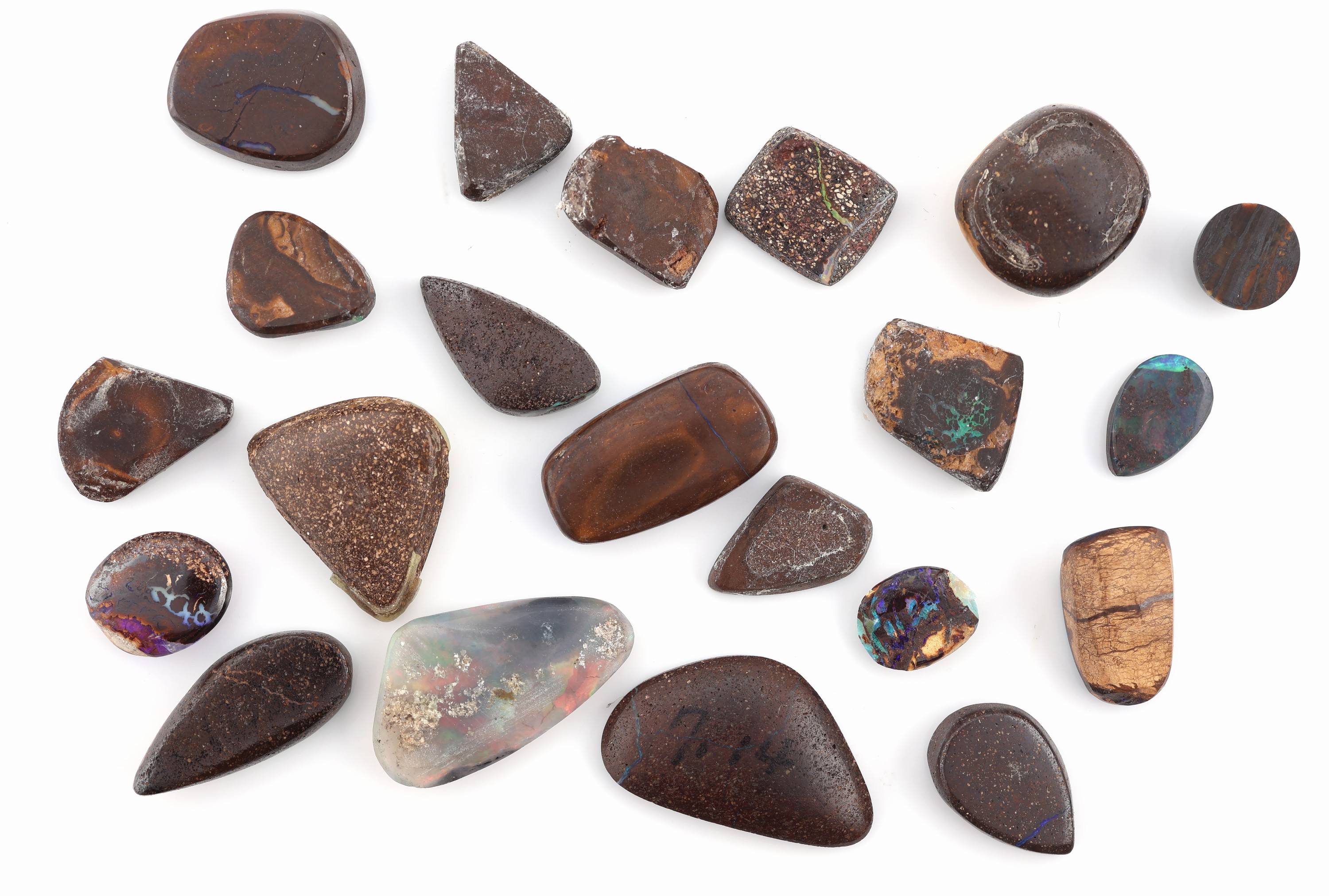 Detail a: Lot lose Boulderopale, zus. ca. 92 ct, versch.Größen, Formen und Farbintensitäten, Ausfassware