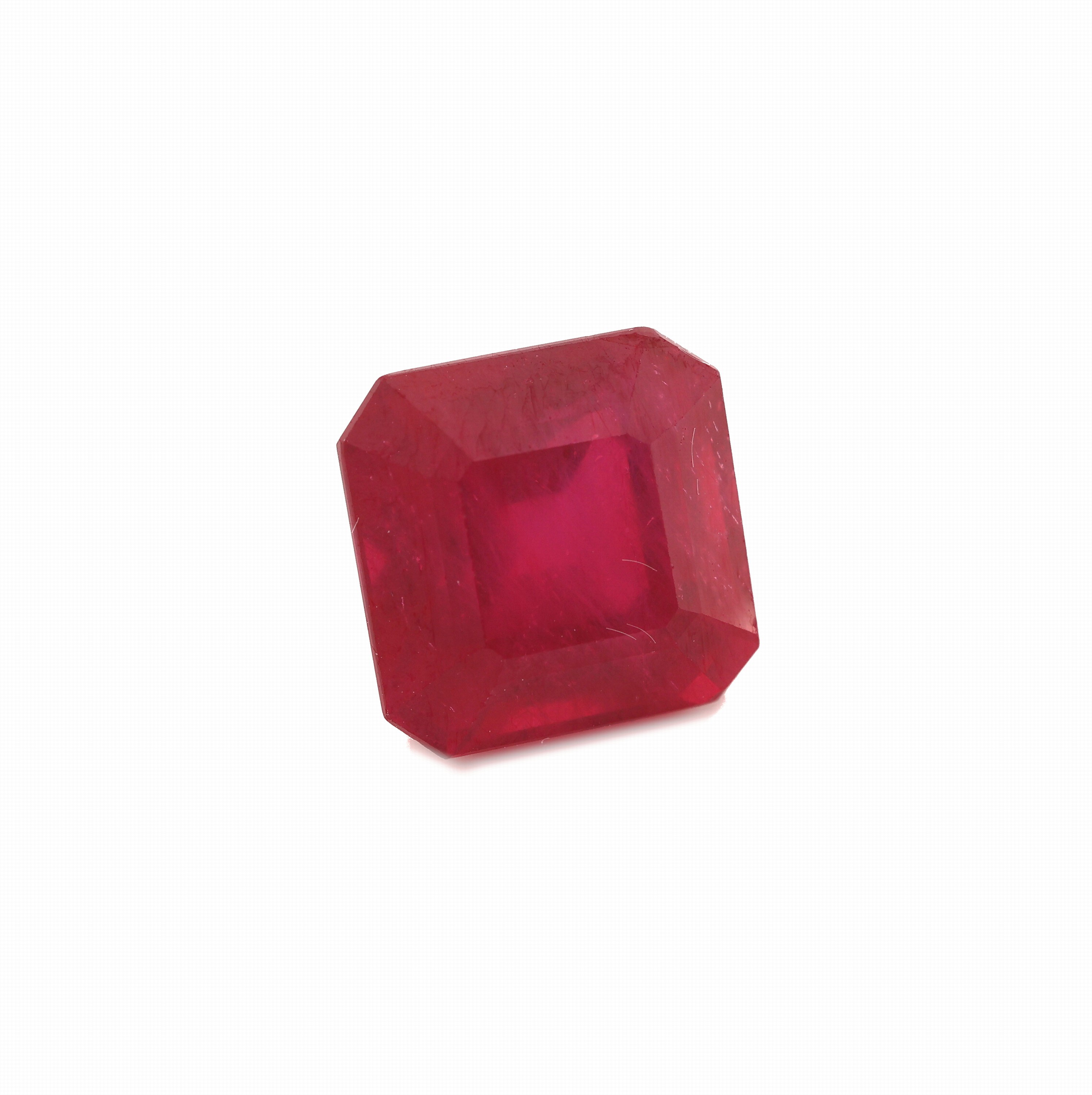 Detail a: Loser Rubin, ca. 5.8 ct, oktogonaler Treppenschliff, beh., Ausfassware, ca. 9 x 9 x7.2 mm