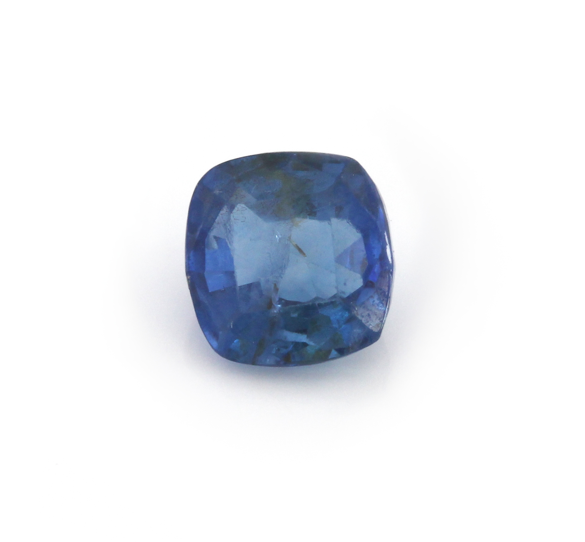 Loser Saphir, ca. 3.90 ct, Kissenschliff, Kerben