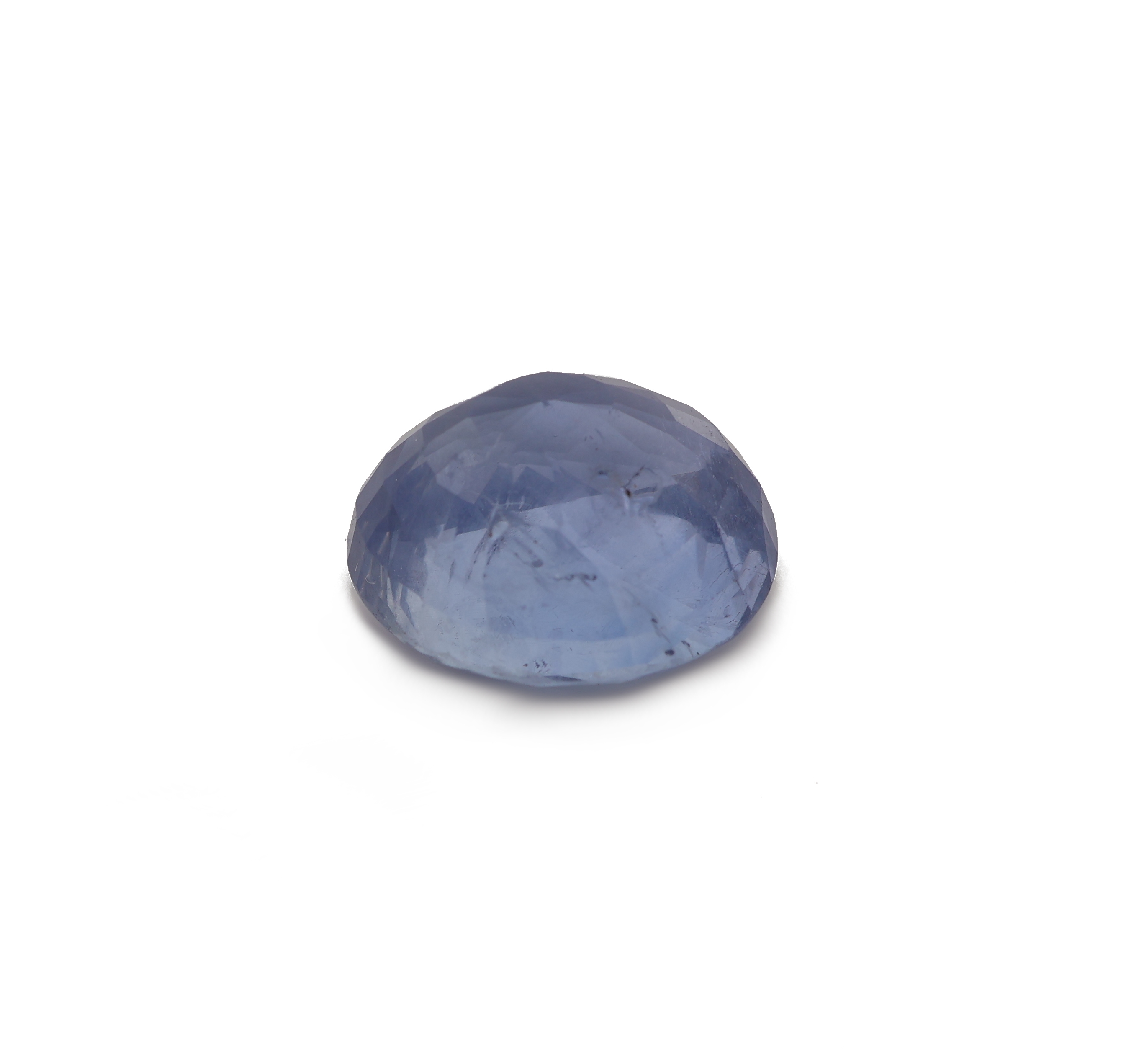 Detail b: Loser Saphir, ca. 2.65 ct, ovalfacett.
