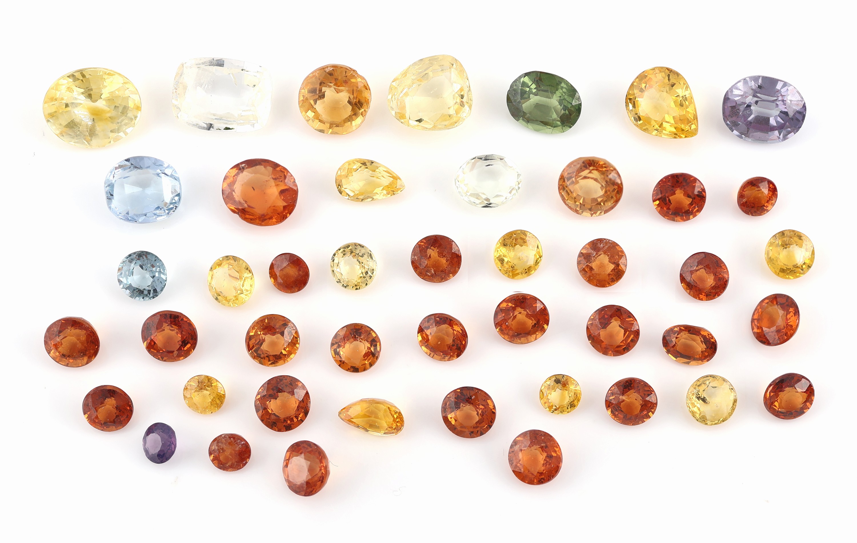 Lot lose Saphire, zus. ca. 19 ct, versch. Größen, Schliffformen und Farben
