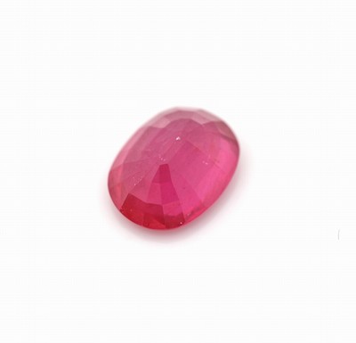 26888266b - Loser Rubin, ca. 4.2 ct, ovalfacett., beh.