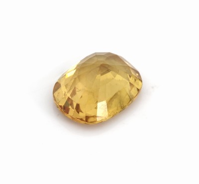 26888280a - Loser gelber Saphir, ca. 4.90 ct, ovalfacett.