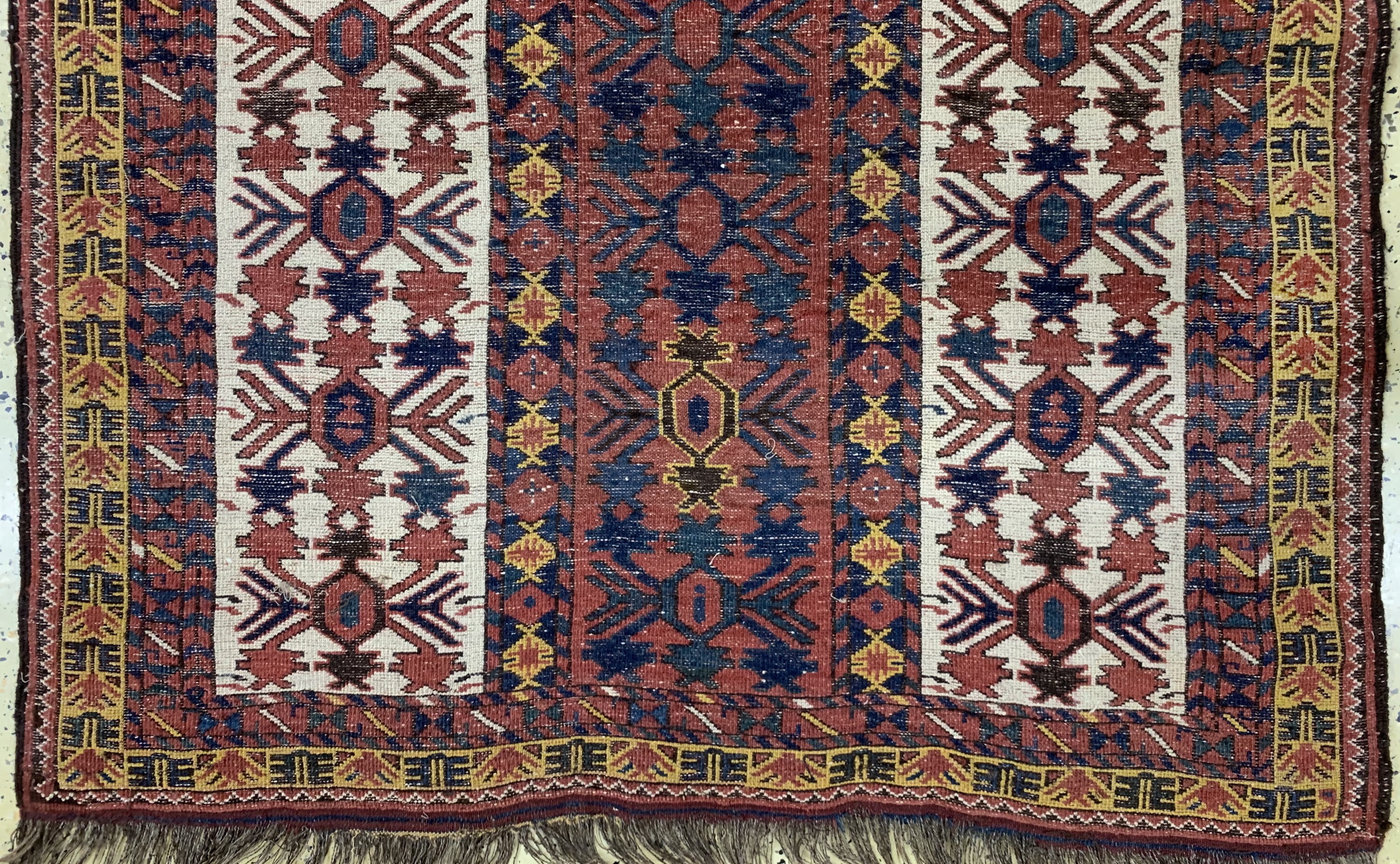 Detail h: Beschir"Gebetsteppich"antik, Turkmenistan, 19.Jhd, Wolle auf Wolle, ca. 230 x 120 cm, EHZ: 2, (fachkundig restauriert)