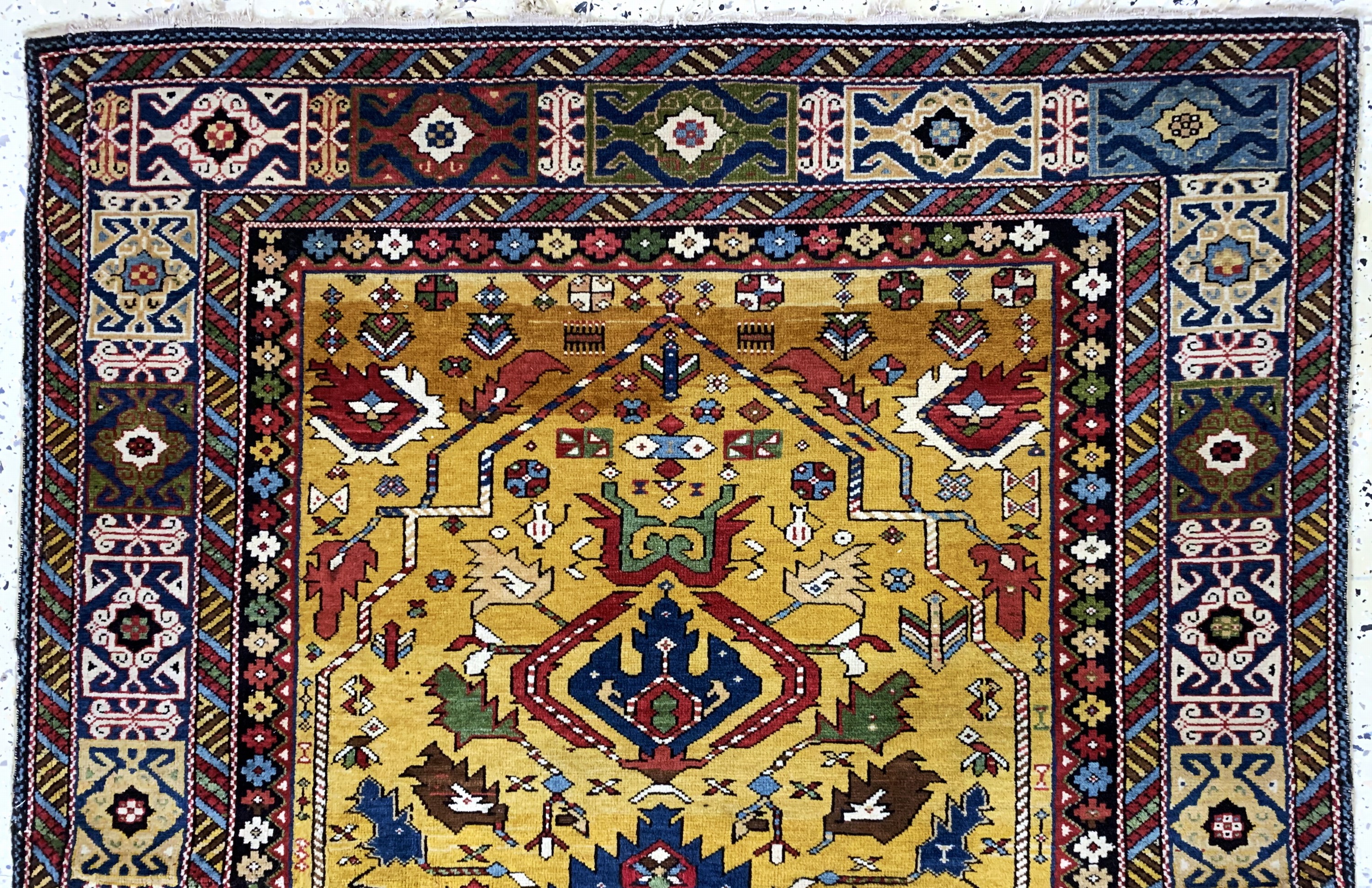 Detail a: "Schirwan"Kazak antik, Kaukasus, 19.Jhd, Wolle auf Wolle, ca. 138 x 112 cm, EHZ: 3, (kleine restaurierungen).