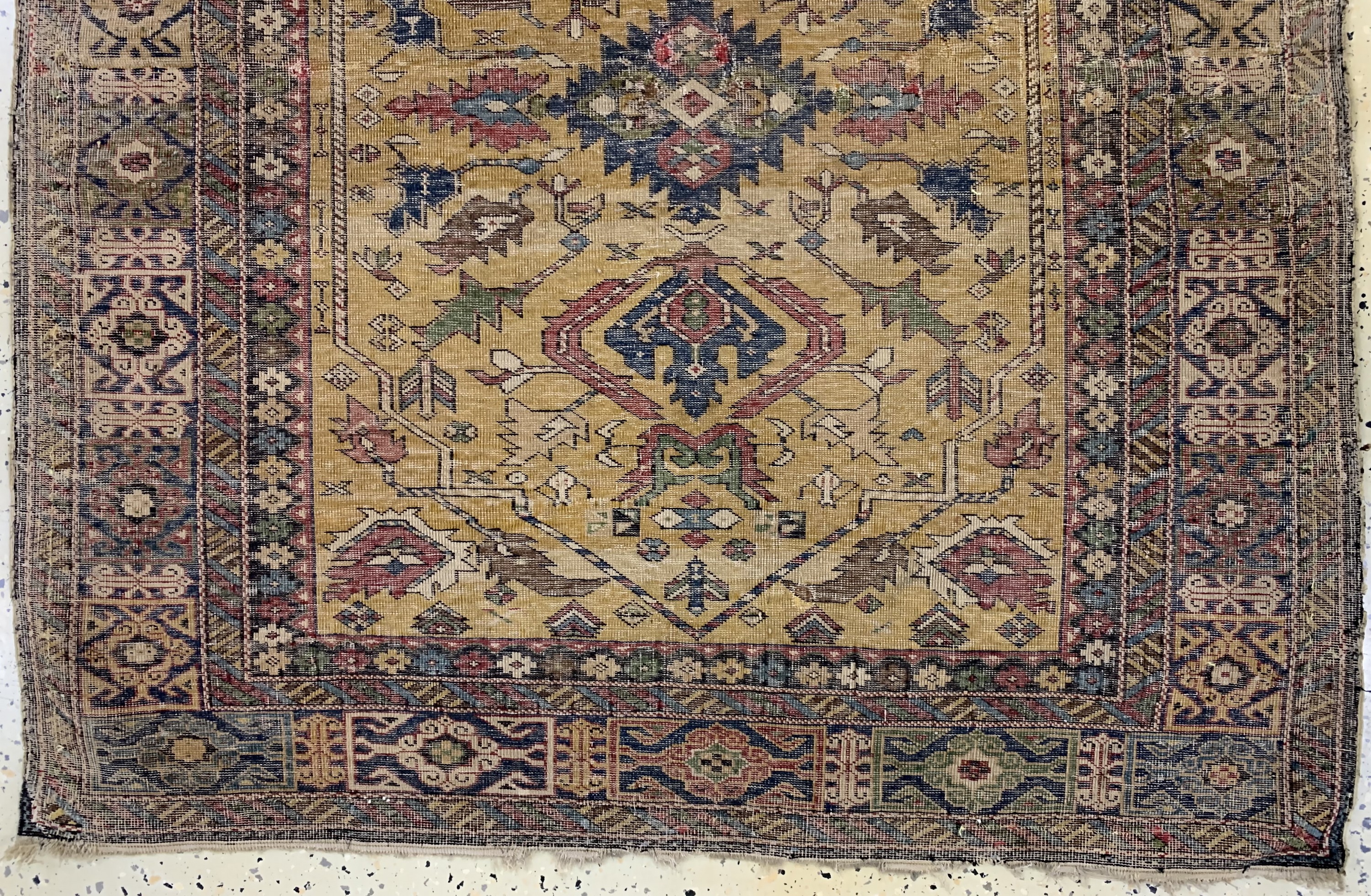 Detail e: "Schirwan"Kazak antik, Kaukasus, 19.Jhd, Wolle auf Wolle, ca. 138 x 112 cm, EHZ: 3, (kleine restaurierungen).