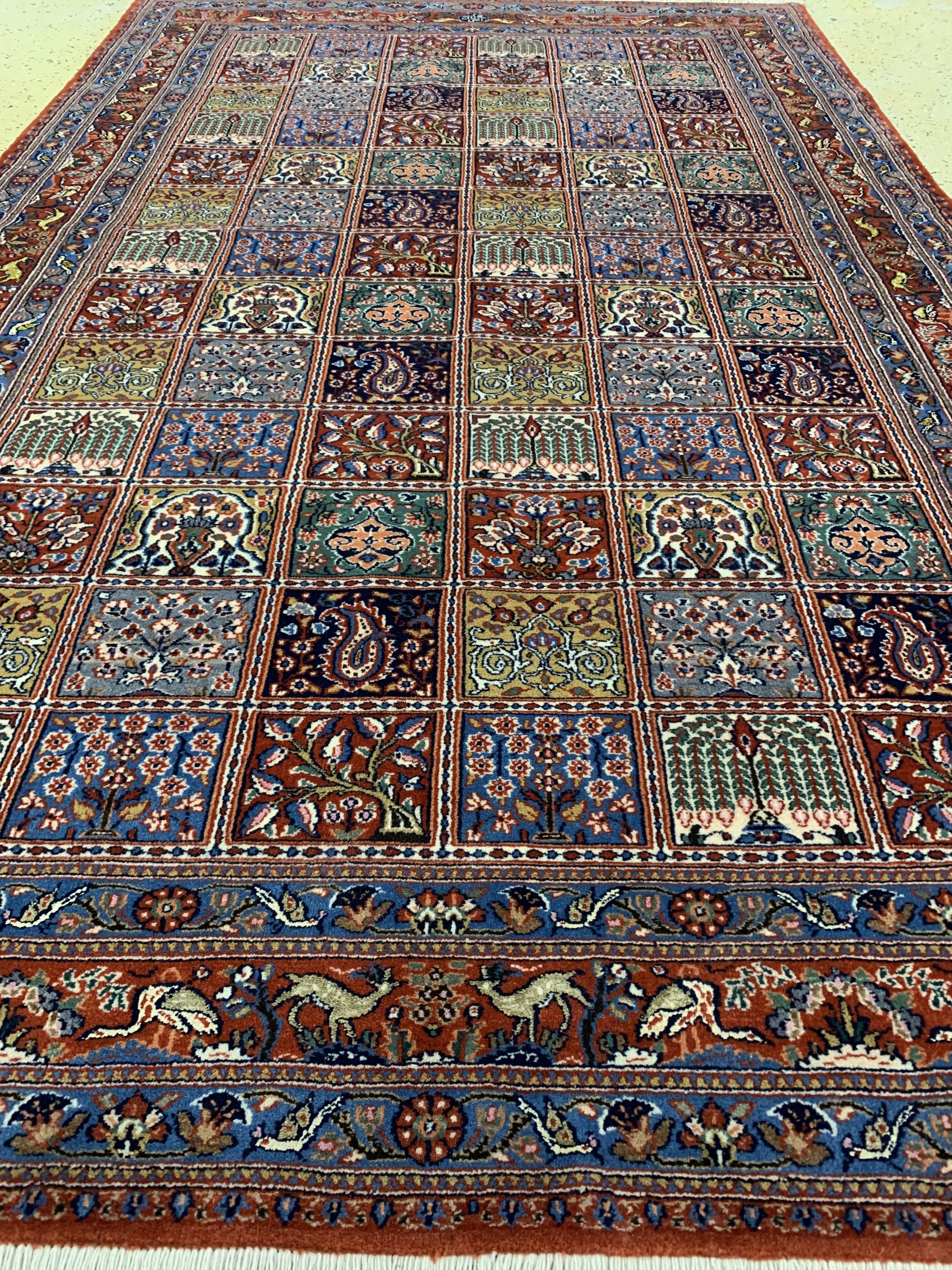 Detail c: Mud Kork fein, Persien, Ende 20.Jhd, Korkwolle mit Seide, ca. 257 x 156 cm, EHZ: 1-2(nahezu Neuwertig).