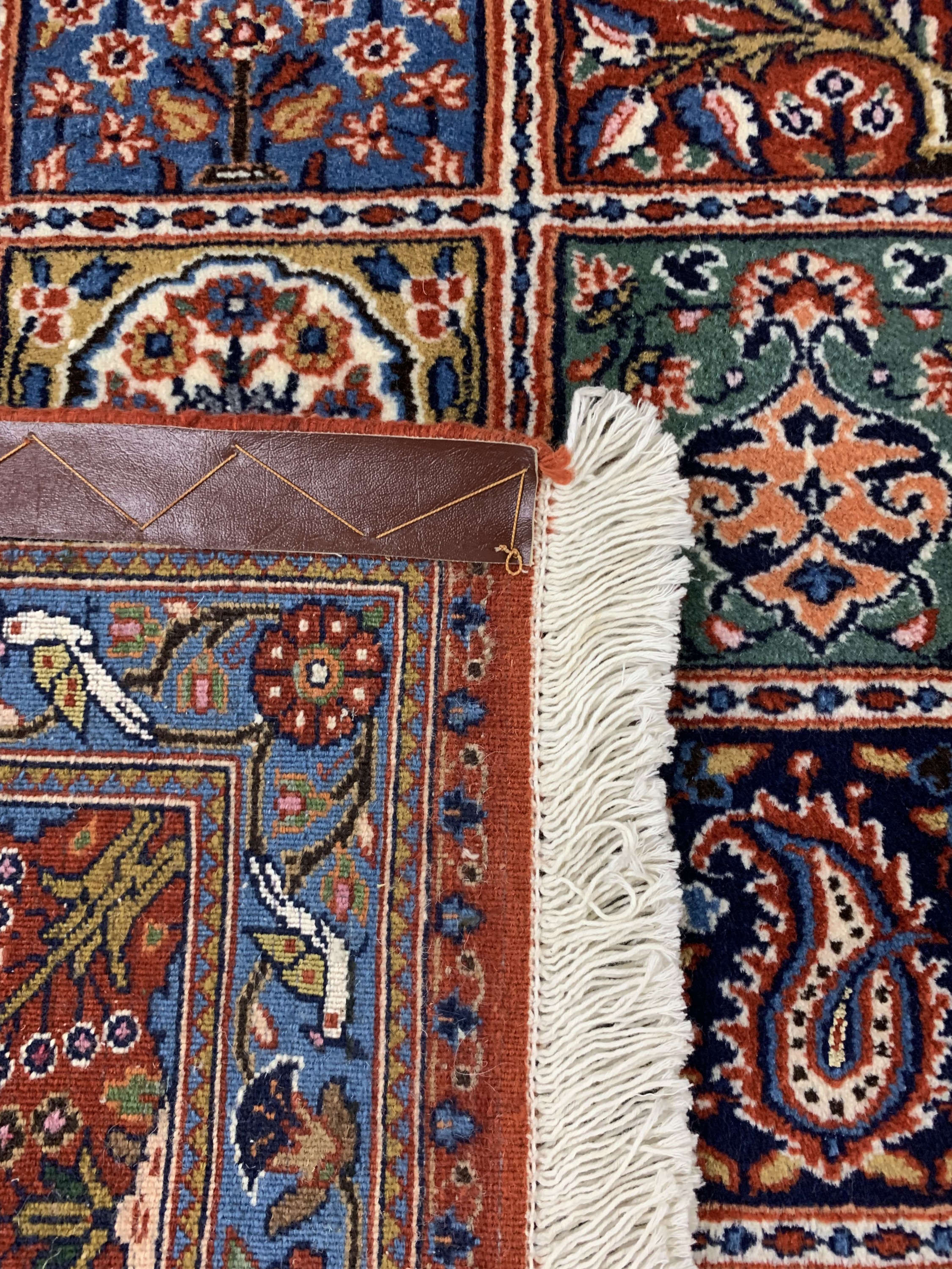 Detail d: Mud Kork fein, Persien, Ende 20.Jhd, Korkwolle mit Seide, ca. 257 x 156 cm, EHZ: 1-2(nahezu Neuwertig).