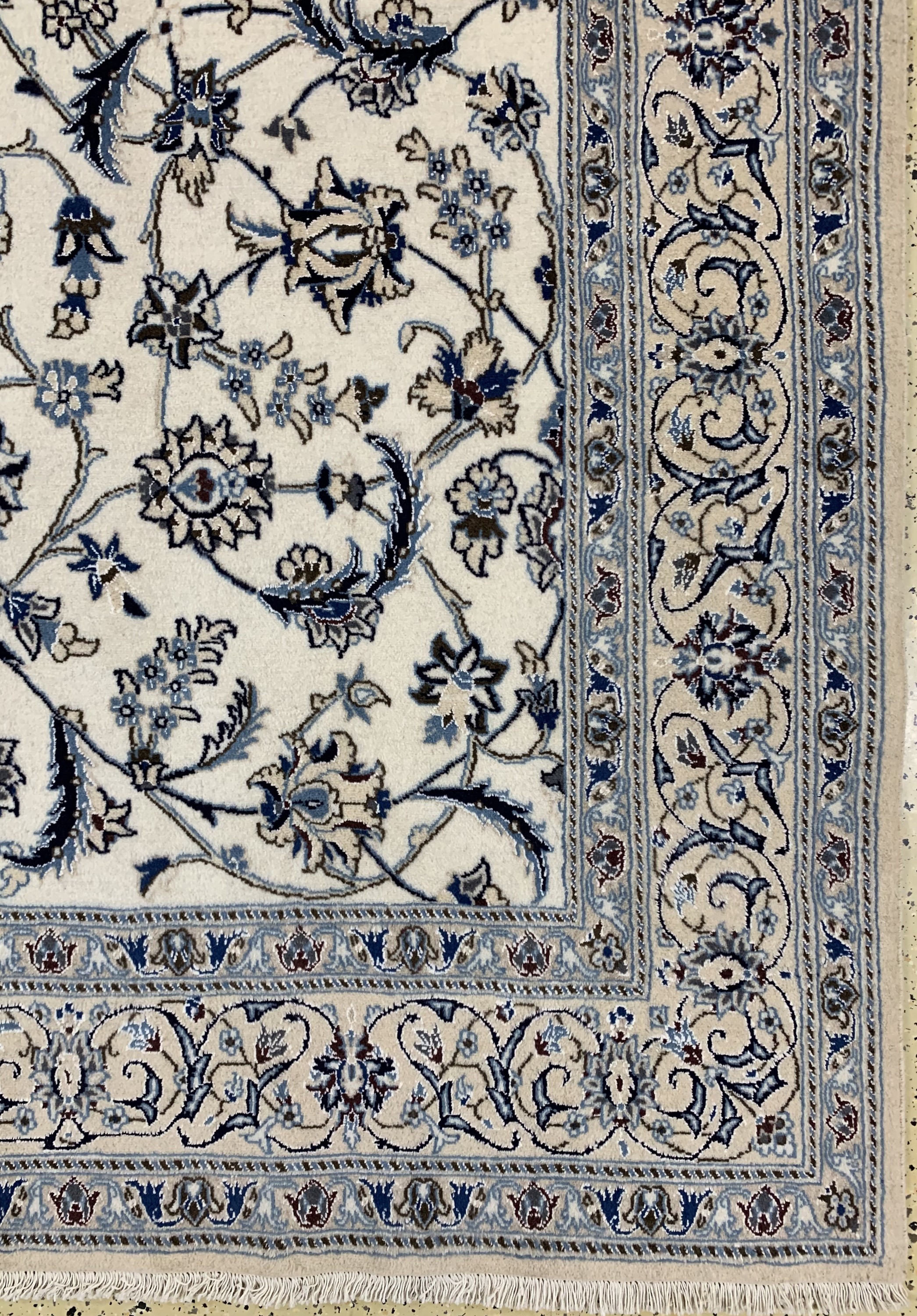 Detail a: Nain, Persien, Ende 20.Jhd, Wolle auf Baumwolle, ca. 310 x 198 cm, EHZ: 1-2(nahezu Neuwertig).
