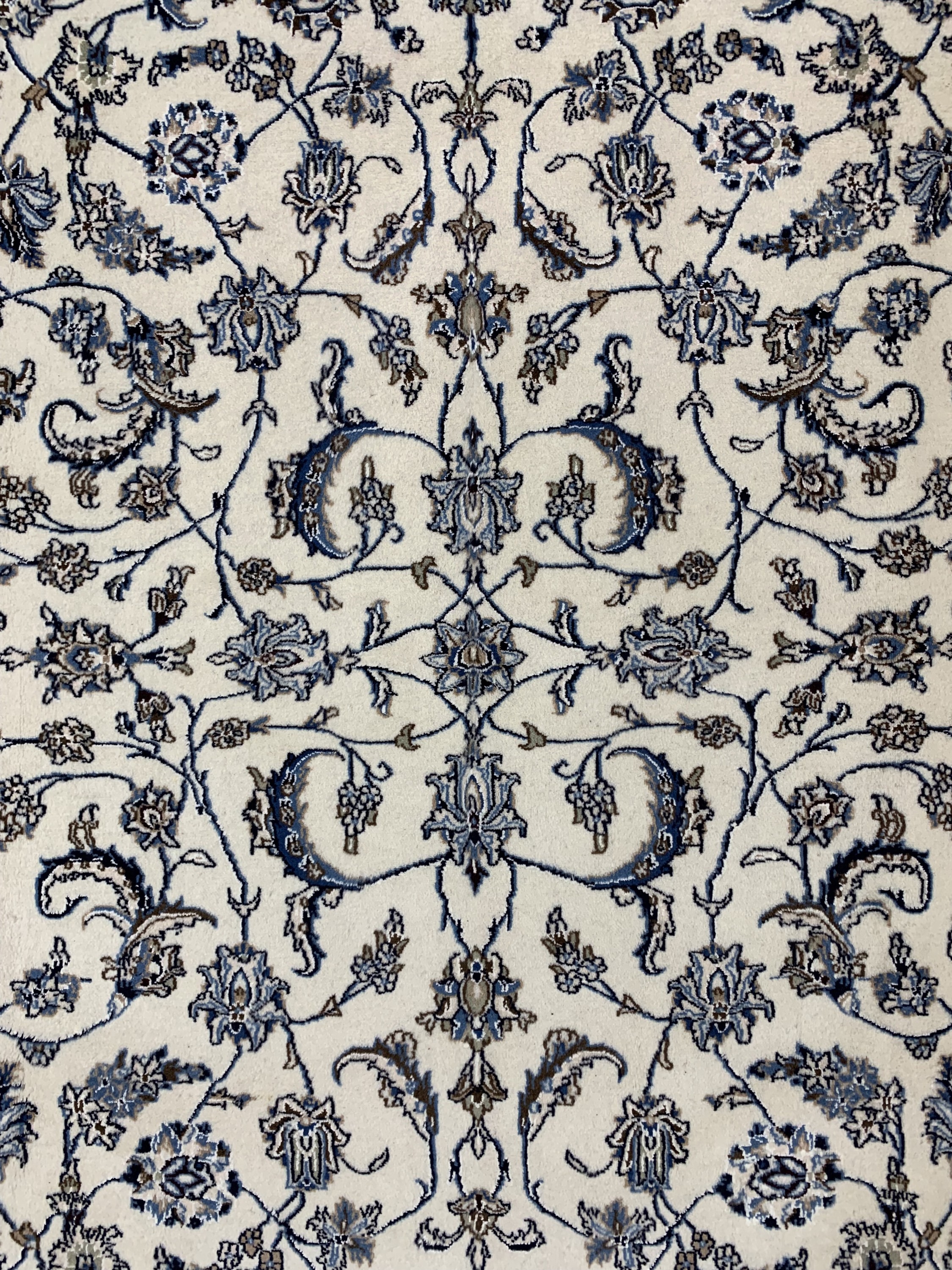 Detail c: Nain, Persien, Ende 20.Jhd, Wolle auf Baumwolle, ca. 298 x 202 cm, EHZ: 1-2(nahezu Neuwertig).