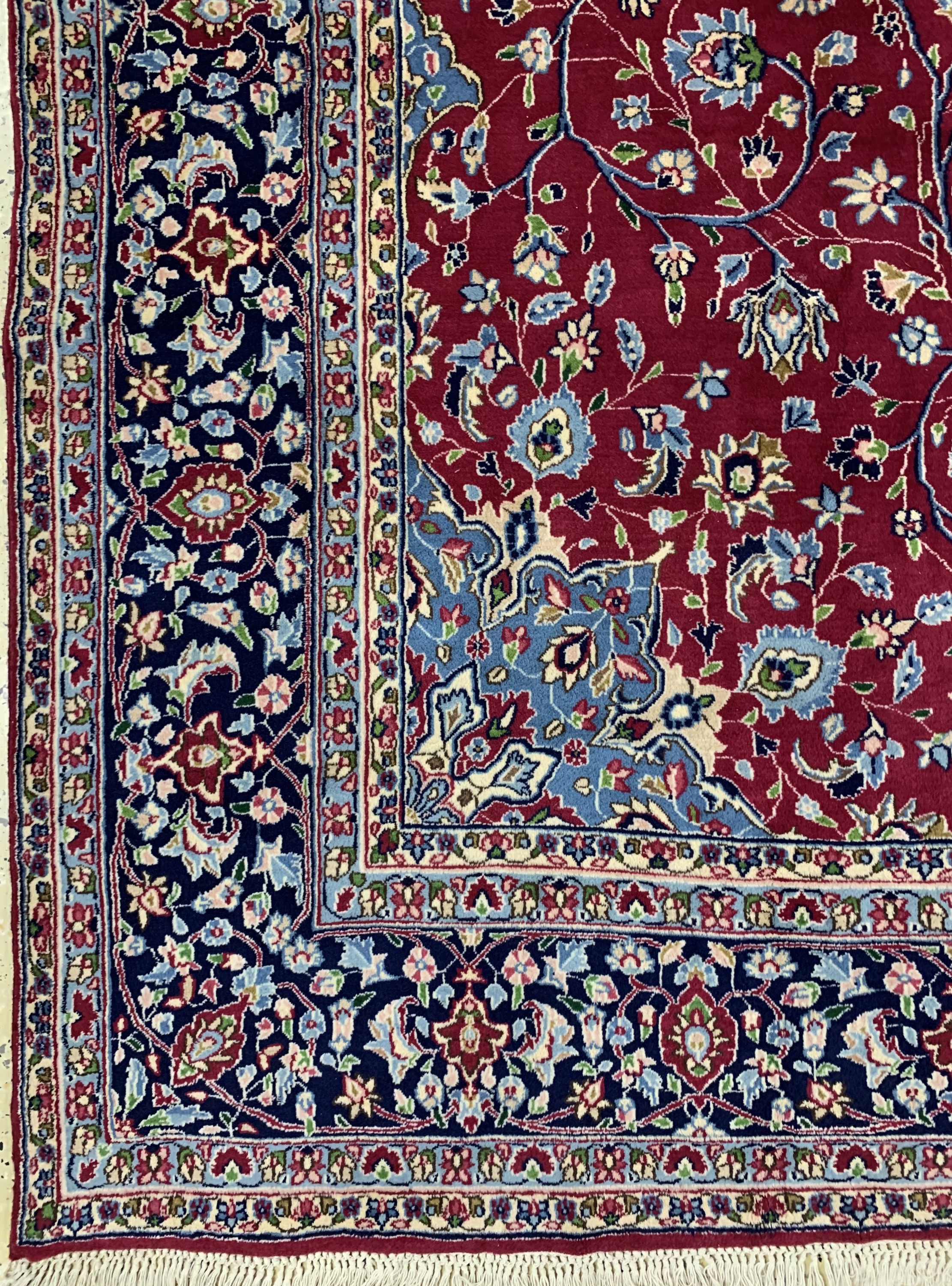 Detail b: Kerman fein, Persien, Ende 20.Jhd, Korkwolle, ca. 363 x 265 cm, EHZ: 1-2(nahezu Neuwertig).