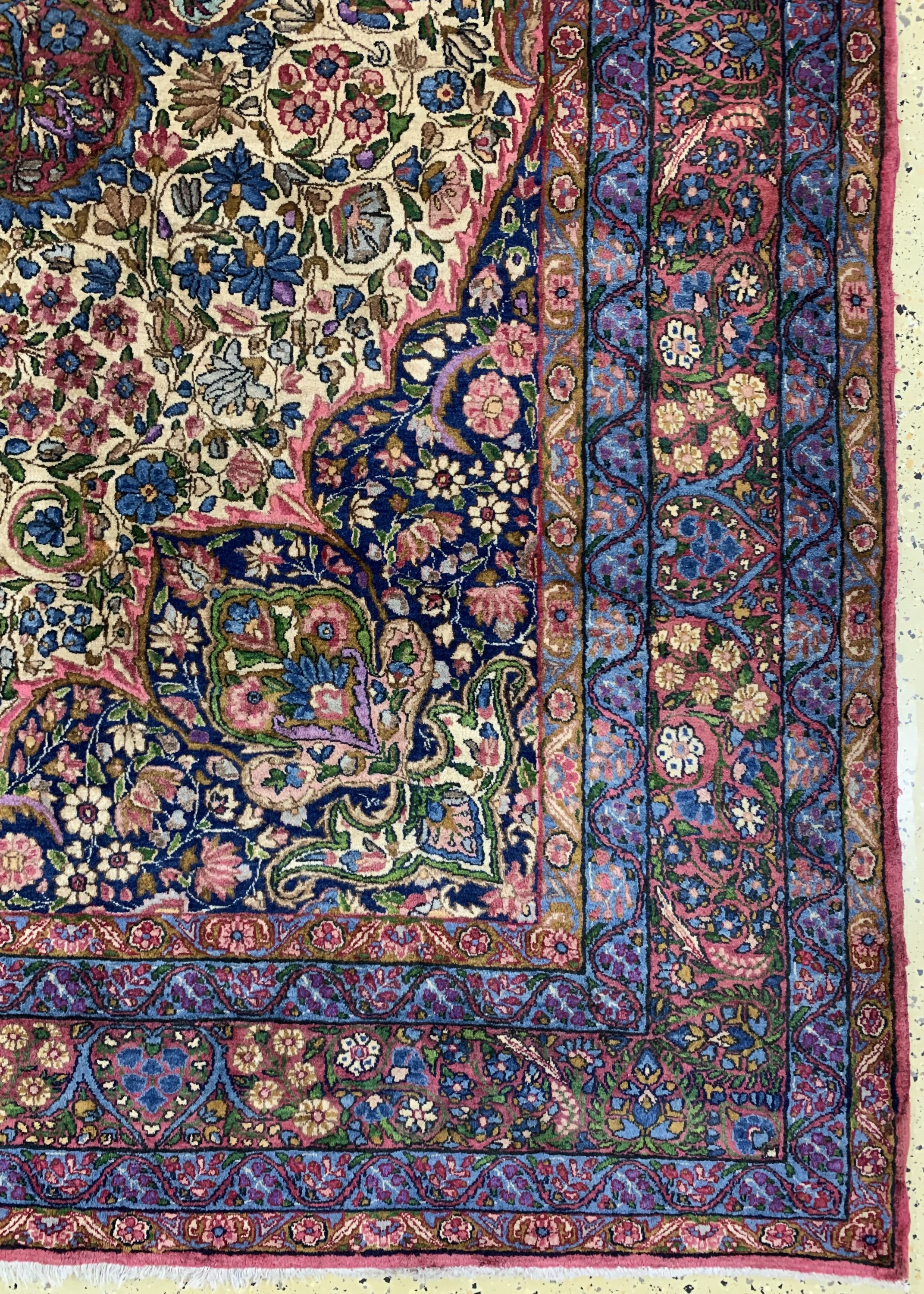 Detail a: Kerman"Lawar"fein, Persien, Mitte 20.Jhd, Korkwolle, ca. 300 x 250 cm, EHZ: 1-2(nahezu Neuwertig).