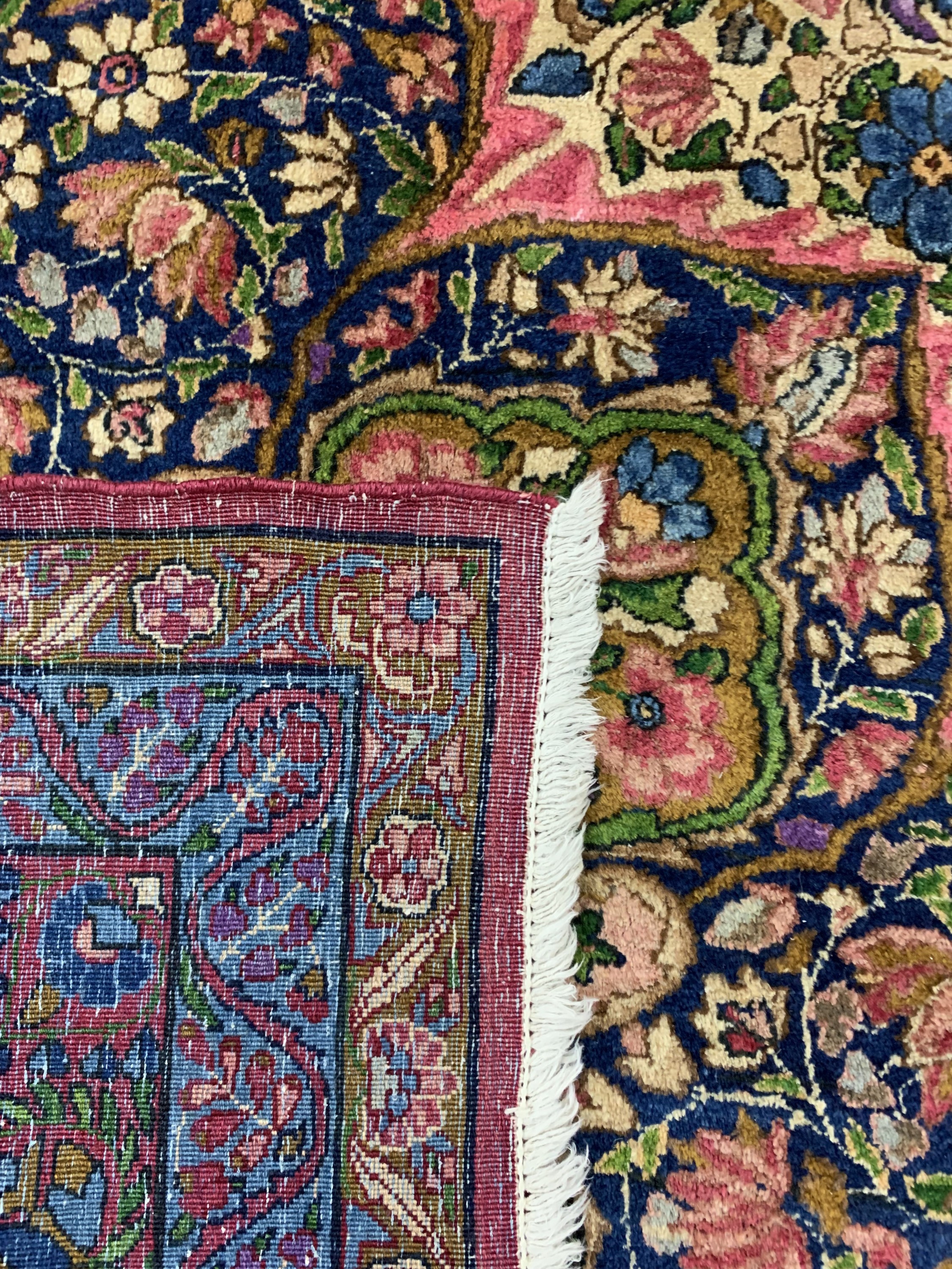 Detail g: Kerman"Lawar"fein, Persien, Mitte 20.Jhd, Korkwolle, ca. 300 x 250 cm, EHZ: 1-2(nahezu Neuwertig).