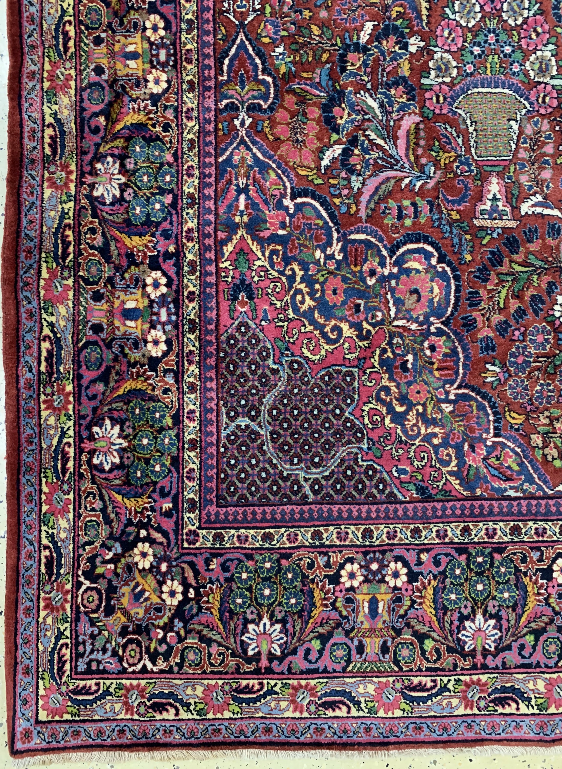 Detail b: Ekbatan, Persien, Ende 20.Jhd, Wolle auf Baumwolle, ca. 360 x 260 cm, EHZ: 1-2(nahezu Neuwertig).