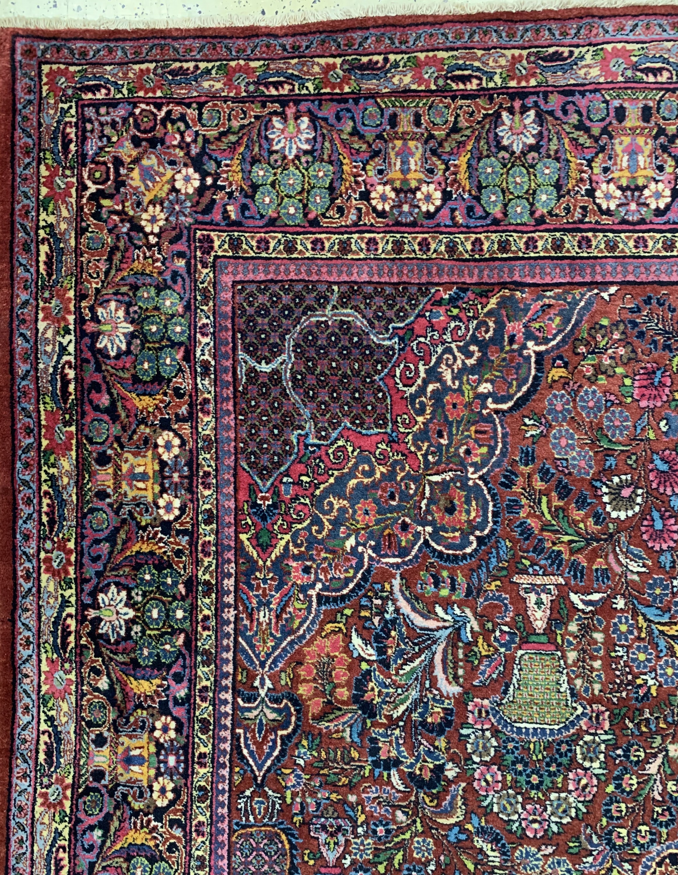 Detail d: Ekbatan, Persien, Ende 20.Jhd, Wolle auf Baumwolle, ca. 360 x 260 cm, EHZ: 1-2(nahezu Neuwertig).
