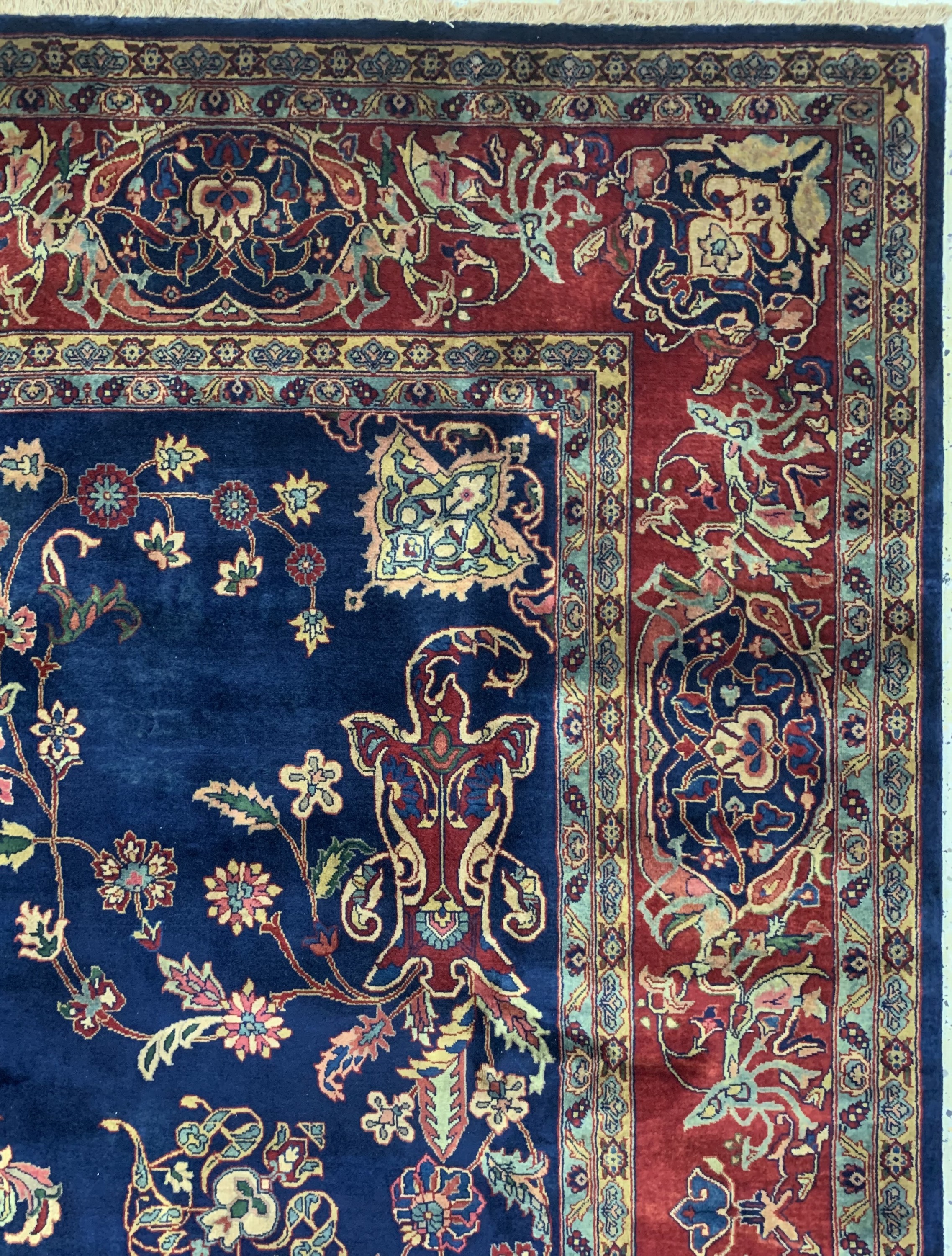 Detail e: Sarogh"Mohajeran"Kork fein, Indien, Ende 20.Jhd, Korkwolle, ca. 360 x 250 cm, EHZ: 1-2 (nahezu Neuwertig).