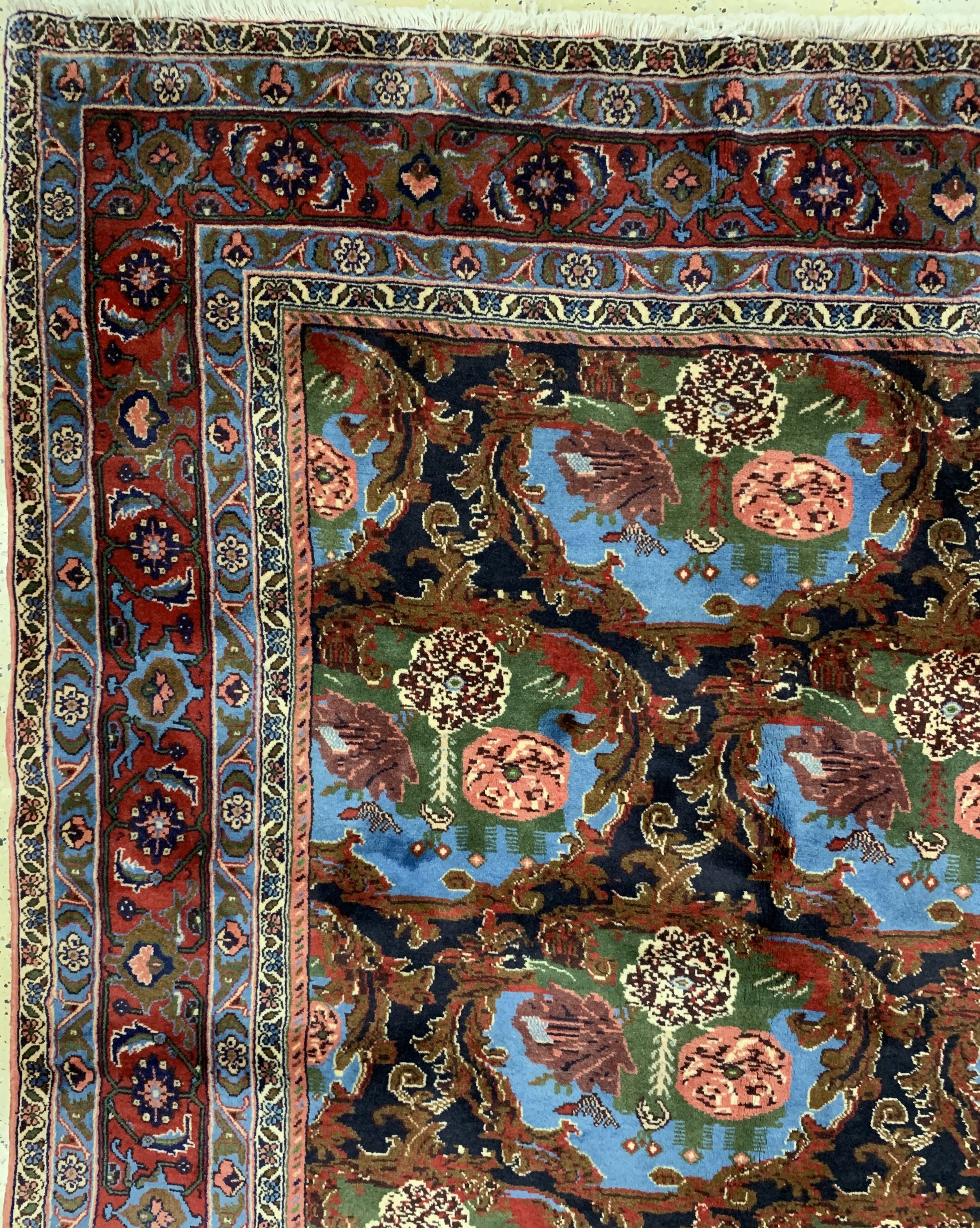 Detail d: Senneh fein, Persien, Ende 20.Jhd, Korkwolle, ca. 335 x 250 cm, EHZ: 1-2(nahezu Neuwertig).