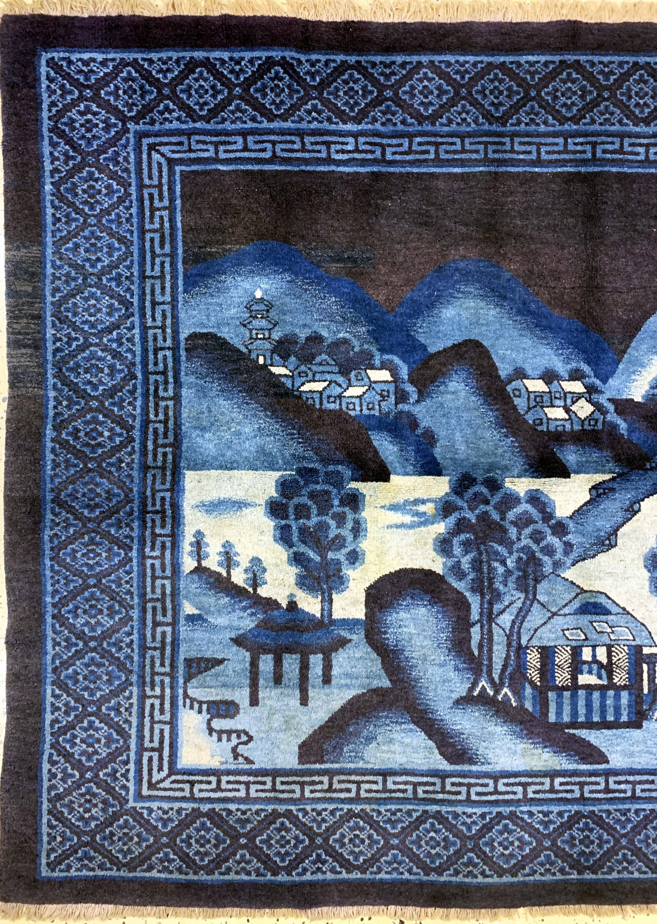 Detail b: Pao Tow, China, Anfang 20.Jhd, Wolle auf Baumwolle, ca. 190 x 148 cm, EHZ: 2