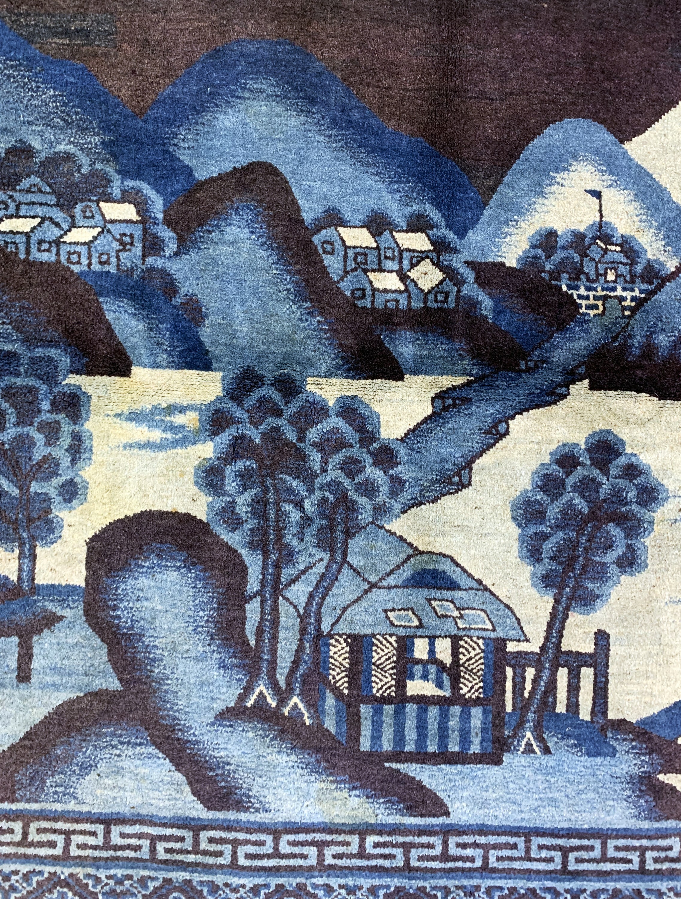Detail c: Pao Tow, China, Anfang 20.Jhd, Wolle auf Baumwolle, ca. 190 x 148 cm, EHZ: 2