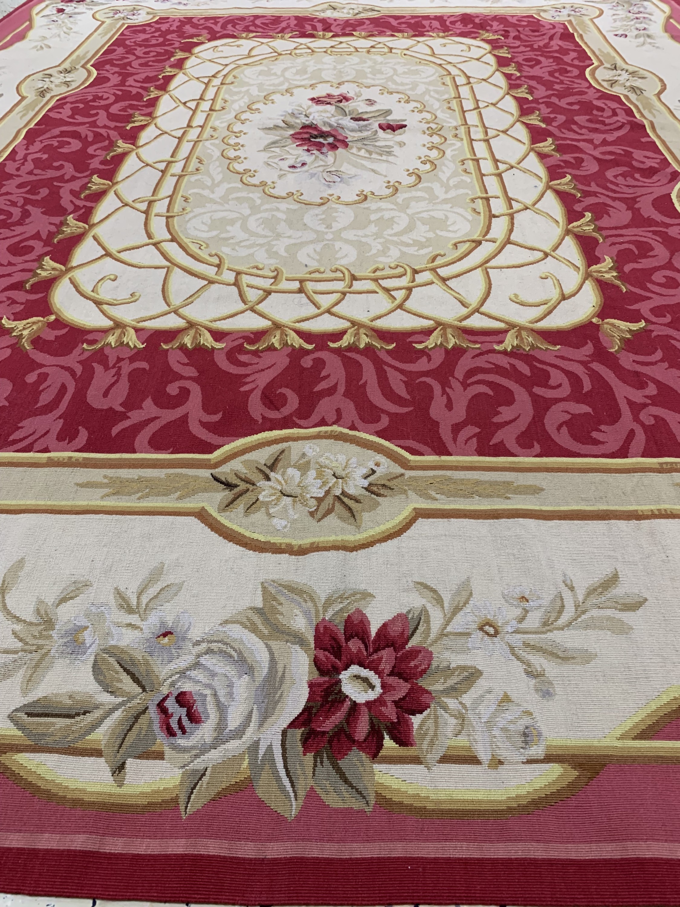 Detail f: Aubusson"flachgewebt", China, Ende 20.Jhd, Wolle auf Baumwolle, ca. 300 x 234 cm, EHZ: 1-2
