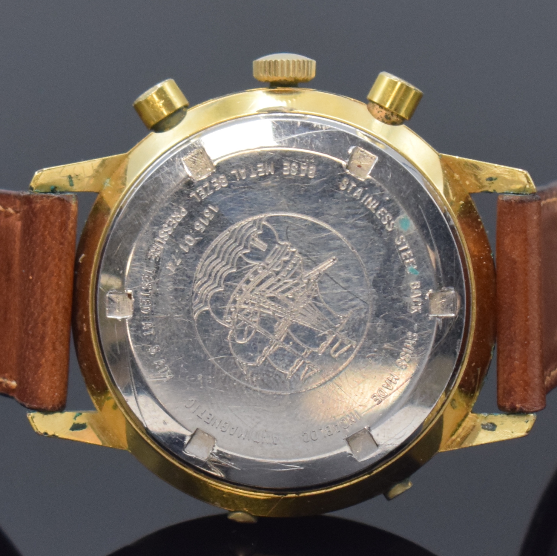 Detail d: WAKMANN Schaltradchronograph Referenz 1315.01.74, Schweiz um 1965, Handaufzug, verg. Metallgeh. ber., Edelstahlboden verschr., silb. Duoton-Zifferbl. ...