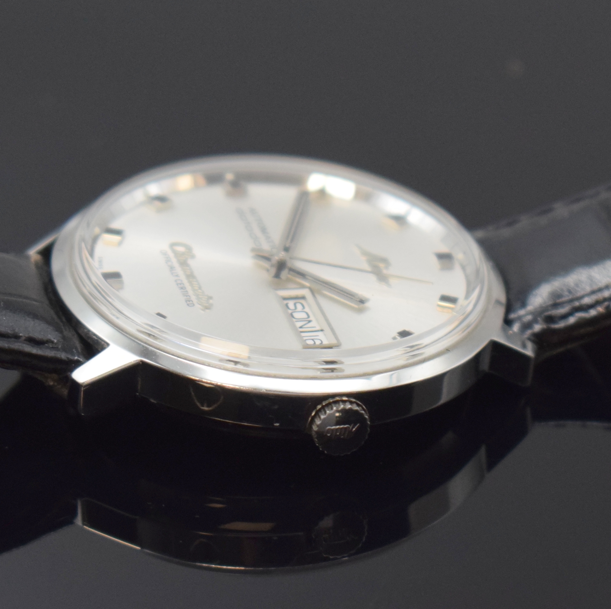 Detail c: MIDO Chronometer Datoday Armbanduhr in Stahl, Schweiz um 2000, Automatik, Monocoque-Geh., orig. Glas u. Krone, silb. Zifferbl., aufges.silb. ...