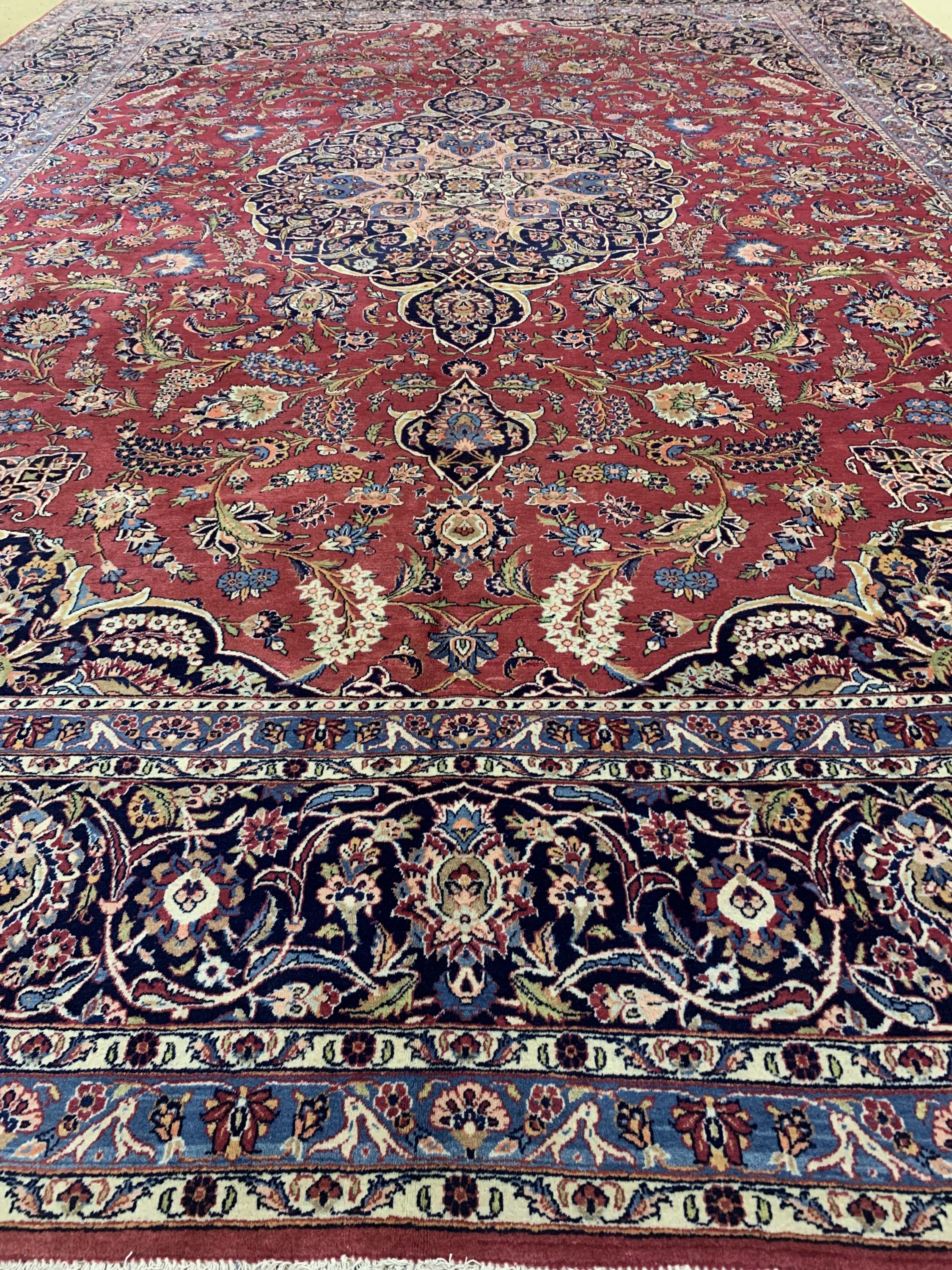 Detail h: Keschan fein alt, Persien, Mitte 20.Jhd, Wolle auf Baumwolle, ca. 461 x 330 cm, EHZ: 1-2(nahezu Neuwertig).