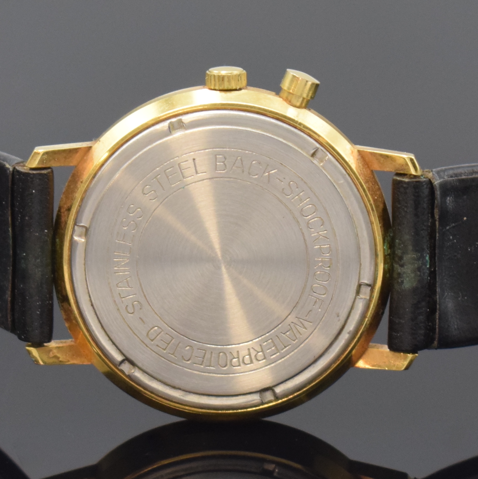 Detail d: Set 2 Herrenarmbanduhren mit Kurzzeitmessern, beide Handaufzug, Deutschland um 1965, 1 x Exquisit minStop, verg. Geh., verschr. Stahlboden, 1 x Stowa ...