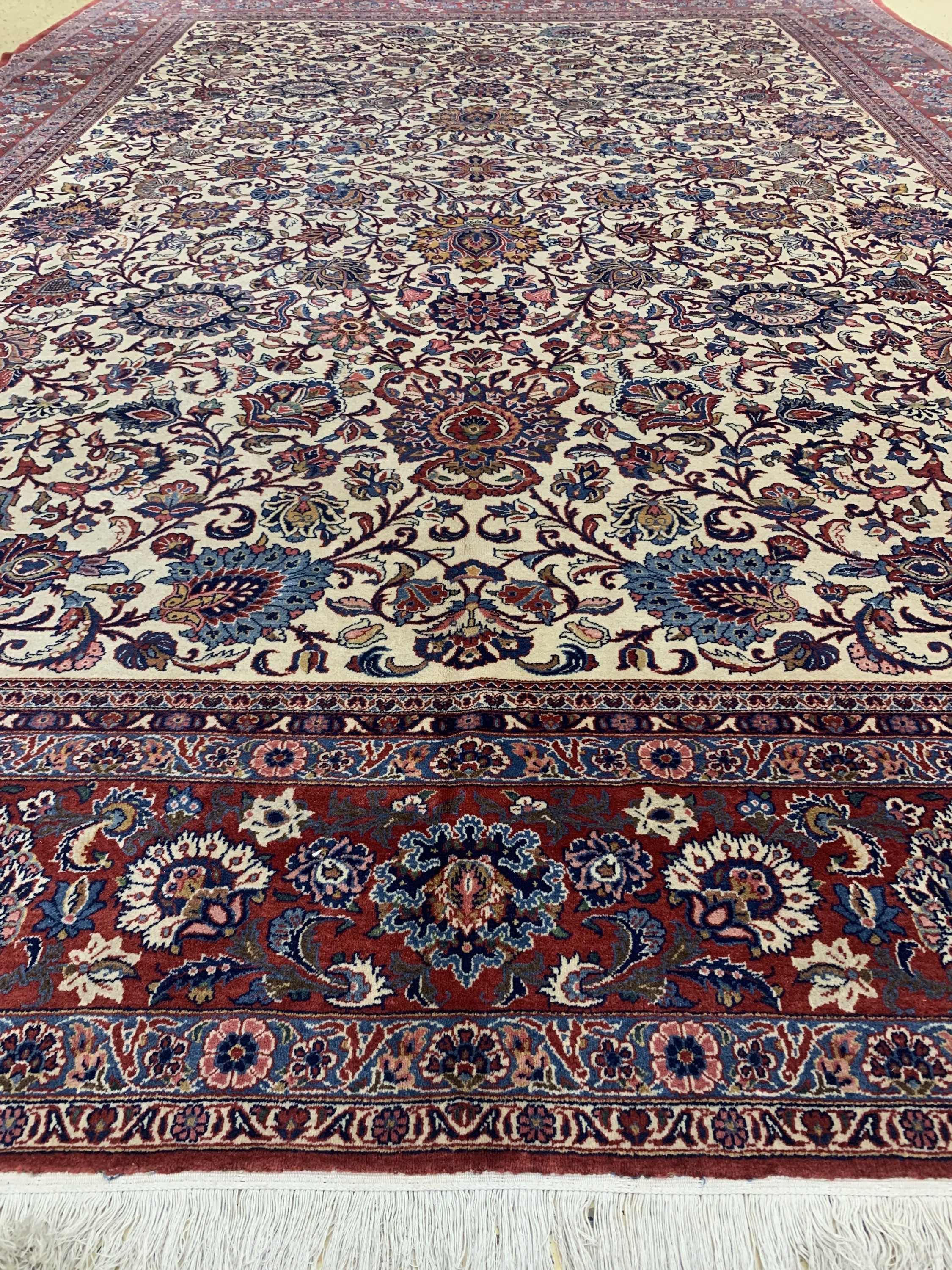 Detail h: Keschan fein alt, Persien, Anfang 20.Jhd, Wolle auf Baumwolle, ca. 445 x 313 cm, EHZ: 1-2(nahezu Neuwertig).