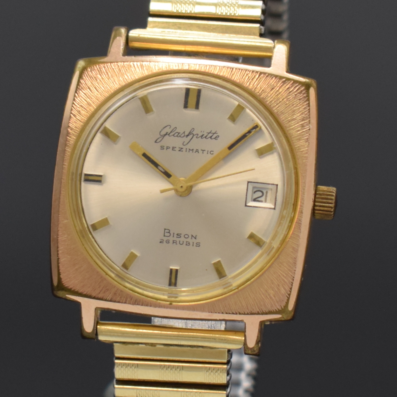 Detail a: GLASHÜTTE Spezimatic Armbanduhr Serie BISON, Automatik, DDR um 1970, verg. Geh., Edelstahlboden aufgedr., silb. Zifferbl. m. aufgel. Indizes, Anz. ...