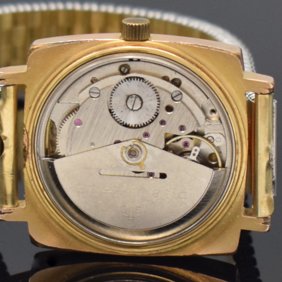 Detail d: GLASHÜTTE Spezimatic Armbanduhr Serie BISON, Automatik, DDR um 1970, verg. Geh., Edelstahlboden aufgedr., silb. Zifferbl. m. aufgel. Indizes, Anz. ...