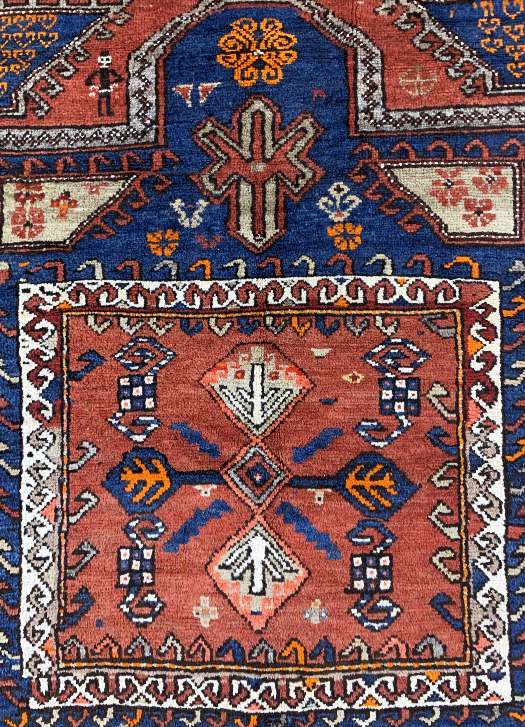 Detail b: Antiker"Fachalo"Kazak, Kaukasus, um 1900, Wolle auf Wolle, ca. 185 x 130 cm, verkürzt, EHZ: 2(restauriert).