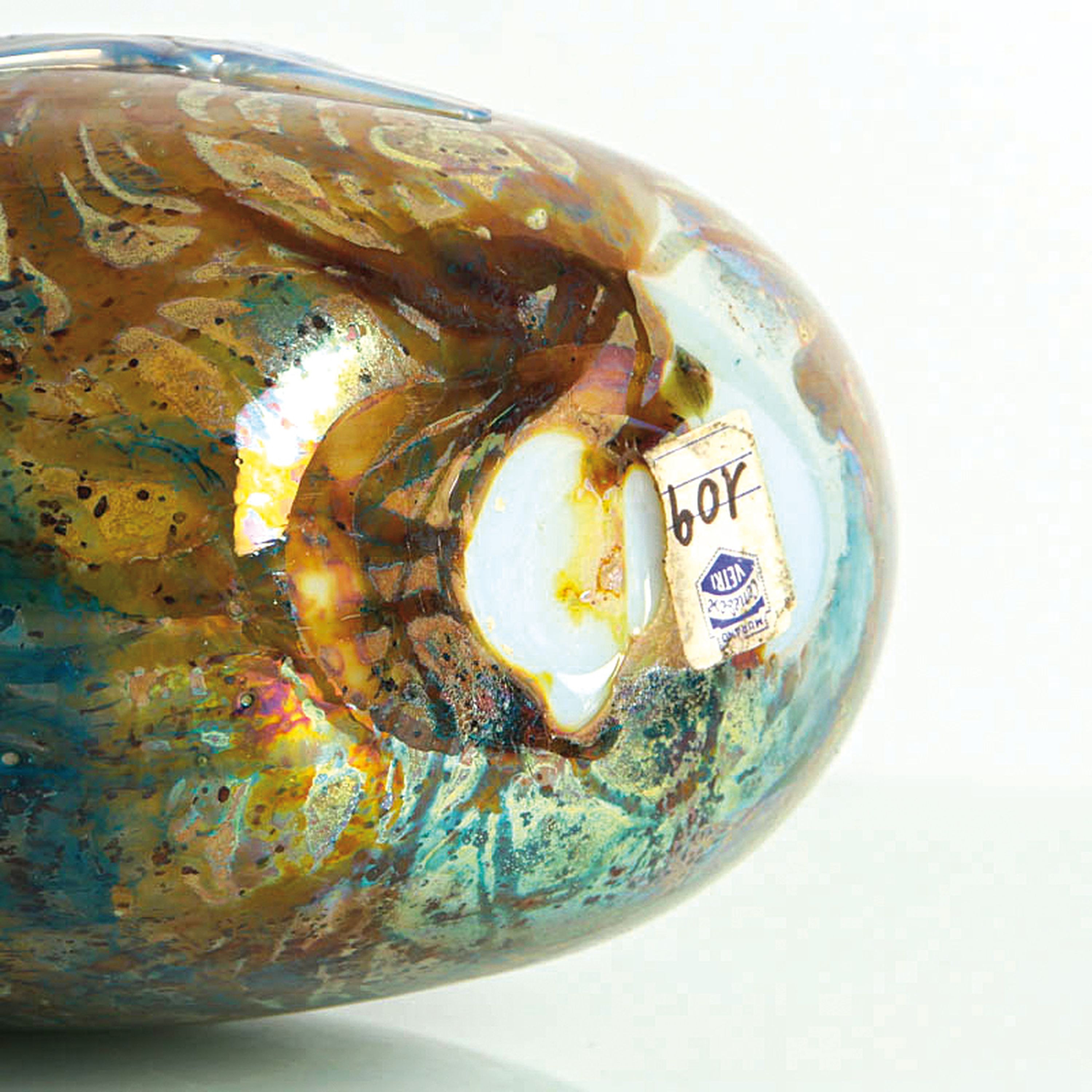 Detail f: Glasvase, Ermanno Nason für Cenedese, Murano, Italien, milchweisses Glas, Überfang mit vielfarbigen Einpuderungen z.T. eingekämmt, milchweisse ...