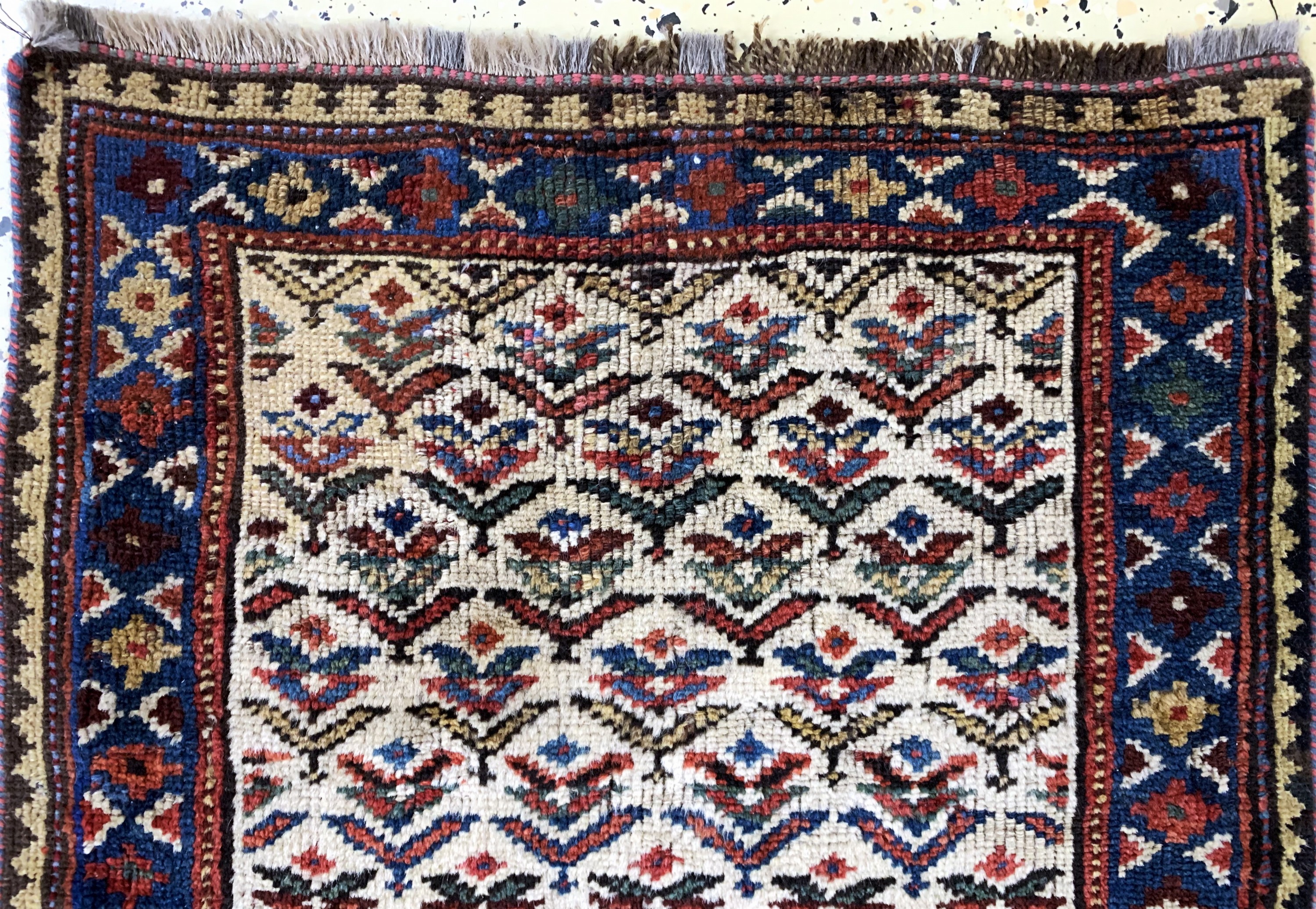 Detail a: Nomaden Poschti antik, Persien, um 1900, Wolle auf Wolle, ca. 57 x 56 cm, EHZ: 3, (großflächig restauriert)