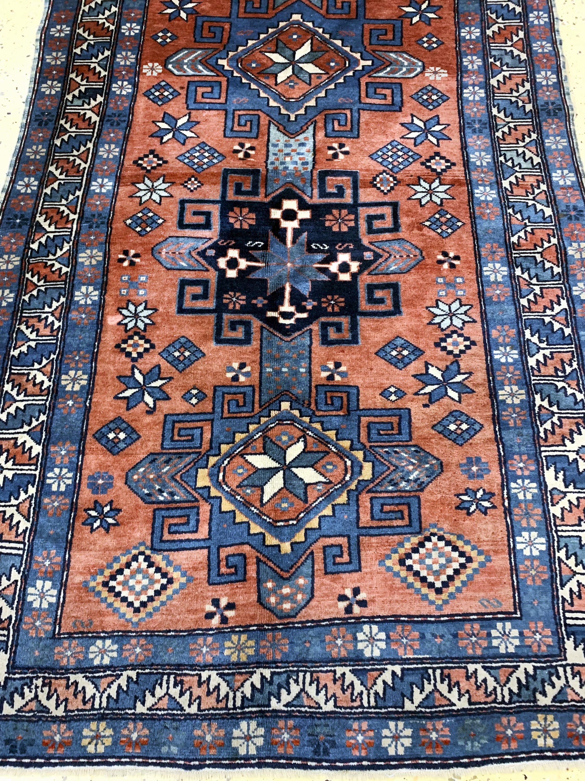 Detail g: Konvolut Schirwan & Derbent, Kaukasus, Anfang 20.Jhd, Wolle auf Baumwolle, ca. 185 x 126 cm, EHZ: 3