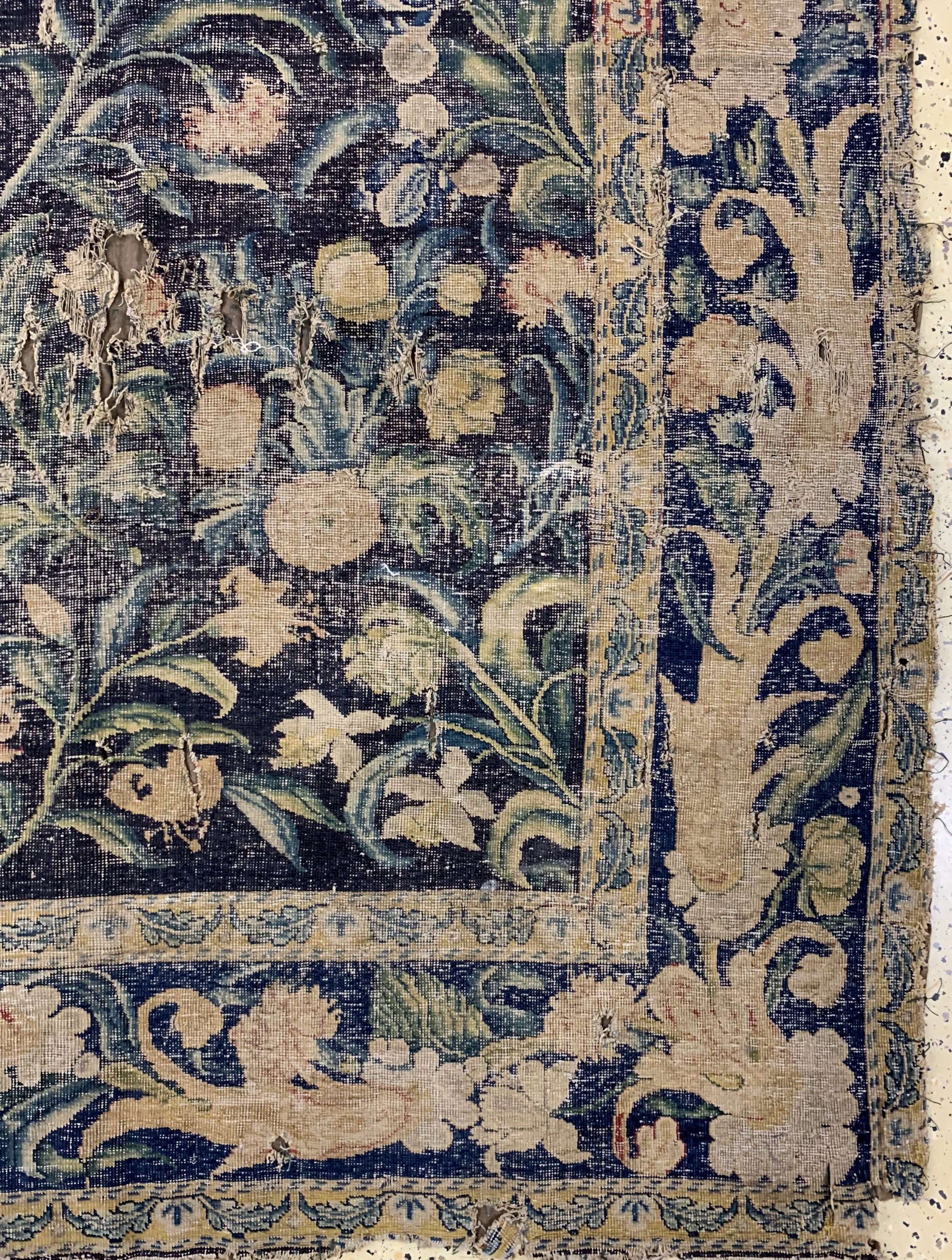 Detail a: Früher Louis-Carpet Fragment, Frankreich, 17.Jhd, Wolle auf Baumwolle, ca. 264 x 162 cm,EHZ: 4