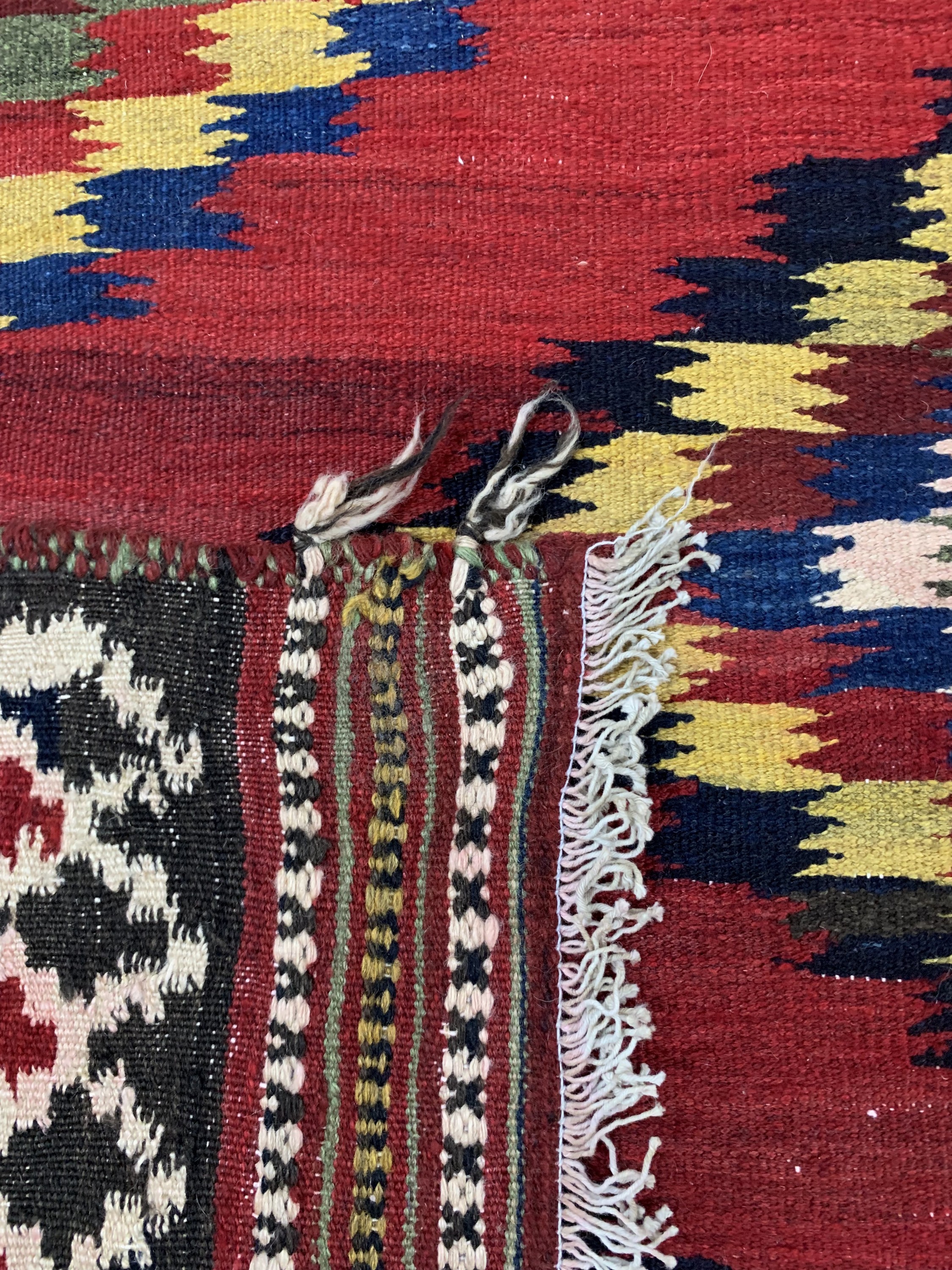 Detail f: Ghaschgai Kelim, Persien, Anfang 20.Jhd, Wolle auf Baumwolle, ca. 290 x 188 cm, EHZ: 2