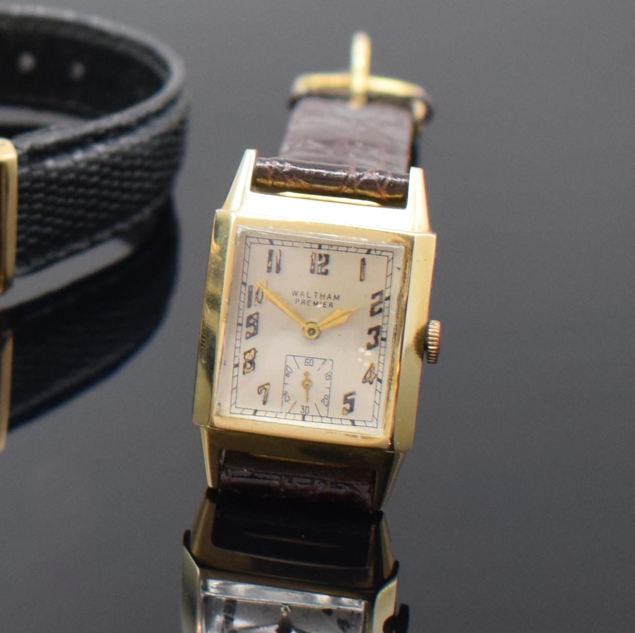 Detail c: CONCORD, WALTHAM und ALPINA 3 Armbanduhren in GG 585/000, Schweiz/USA 1930er Jahre, Handaufzug, Böden gedr. (1x m. Widmung), silb. Zifferblätter ...