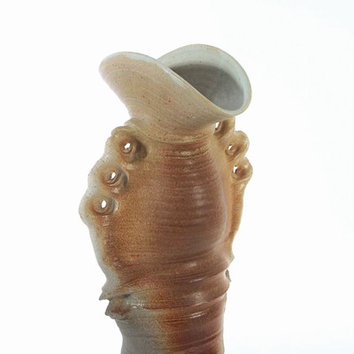 26888464a - Studiokeramik-Skulptur, 1960/70er-Jahre, cremefarbener Scherben, schwarz-braun glasiert, ...