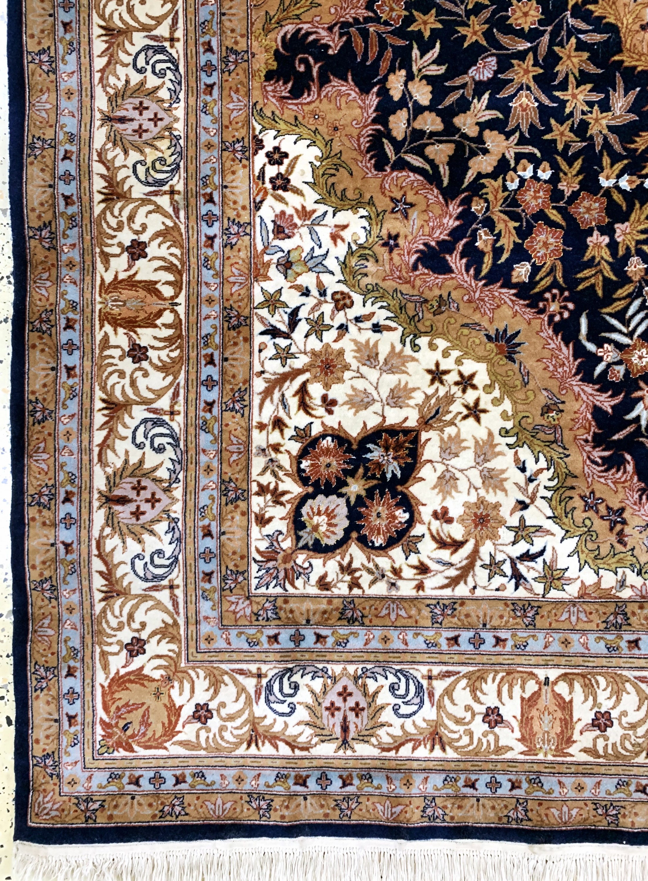 Detail b: Esfahan fein, China, Ende 20.Jhd, Korkwolleauf Baumwolle, ca. 280 x 186 cm, EHZ: 2