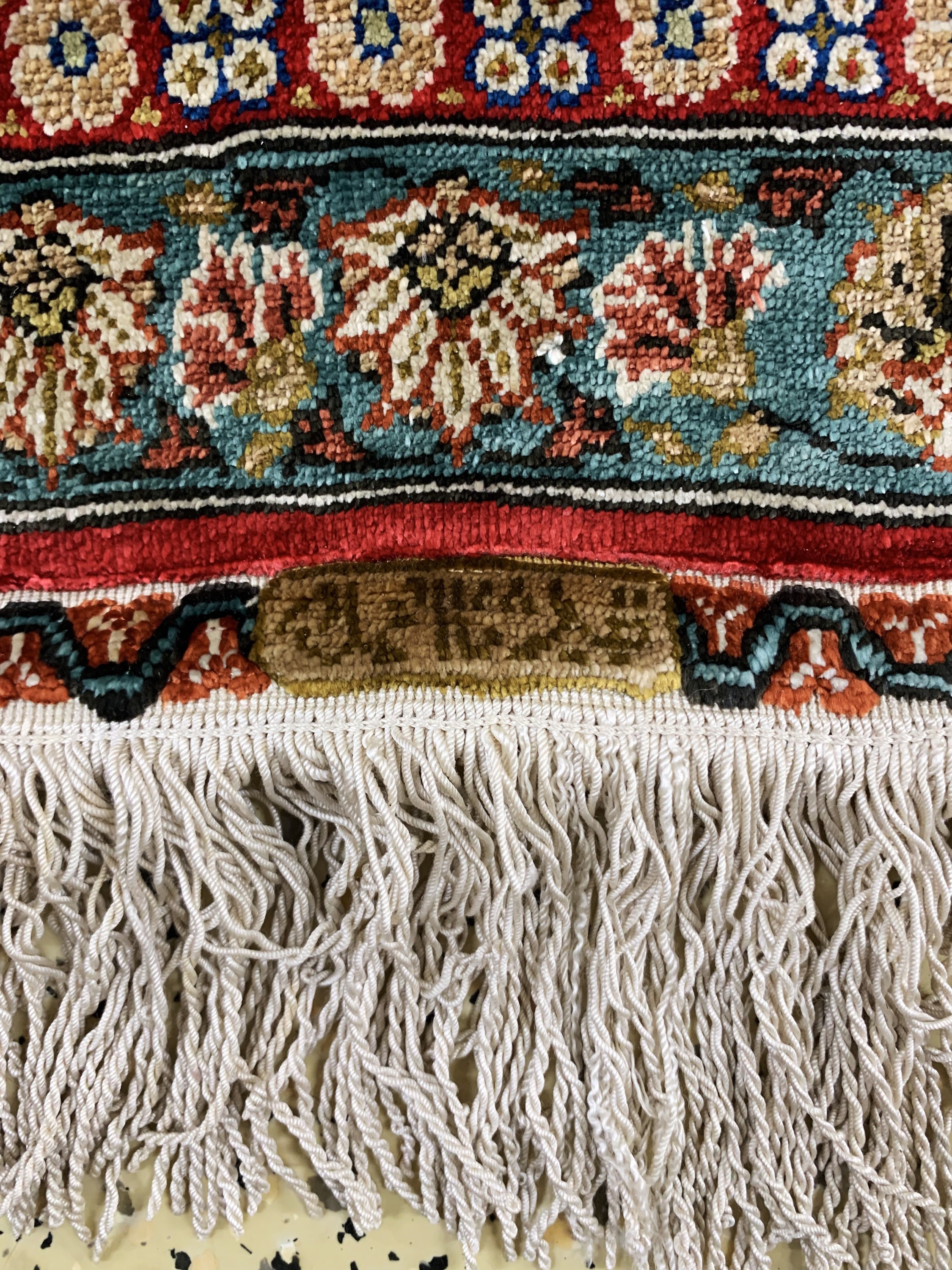 Detail g: Seiden Kayseri, Türkei, Mitte 20.Jhd, reineNaturseide, ca. 352 x 215 cm, EHZ: 2