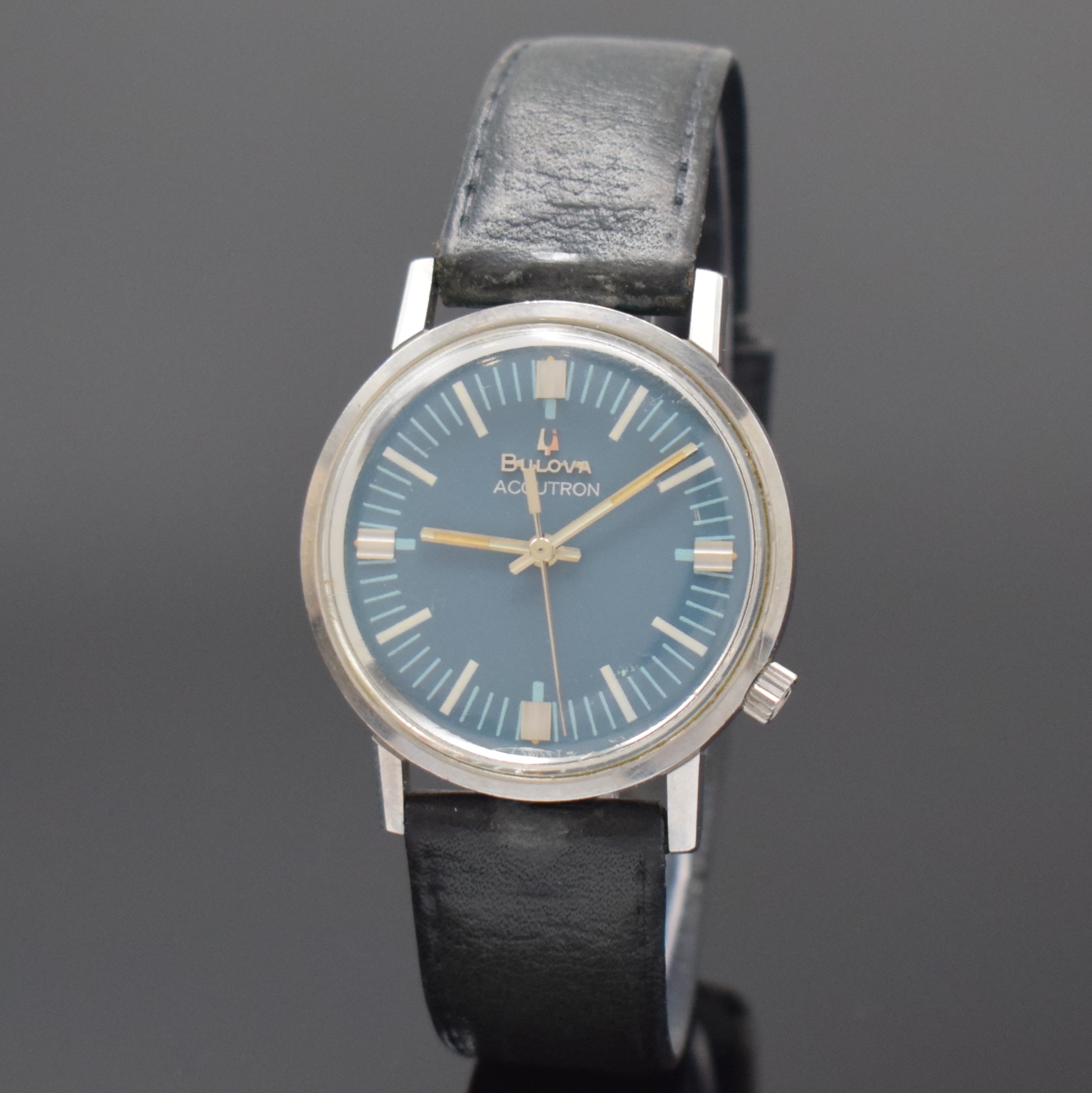 BULOVA Herrenarmbanduhr Accutron, Schweiz um 1969, Edelstahlgeh., Bod. geschr., Stimmgabelschwingerprinzip, Patent von Bulova, Werk verg., Kal. ...