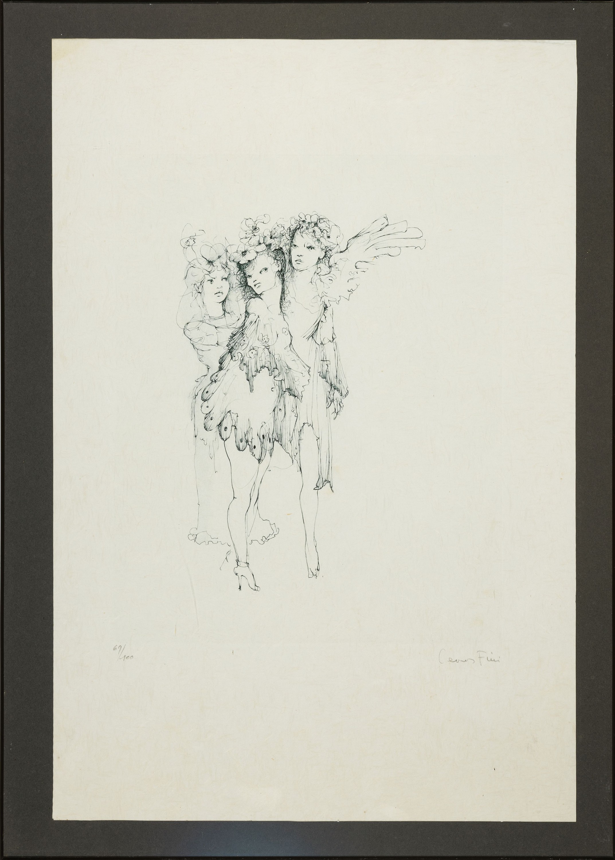 Detail k: Leonor Fini, 1907 Buenos Aires-1996 Paris, Radierung, Drei Feen, Ed. 69/100, handsigniert, auf Bütten, unter PP und Glas gerahmt 70x50 cm