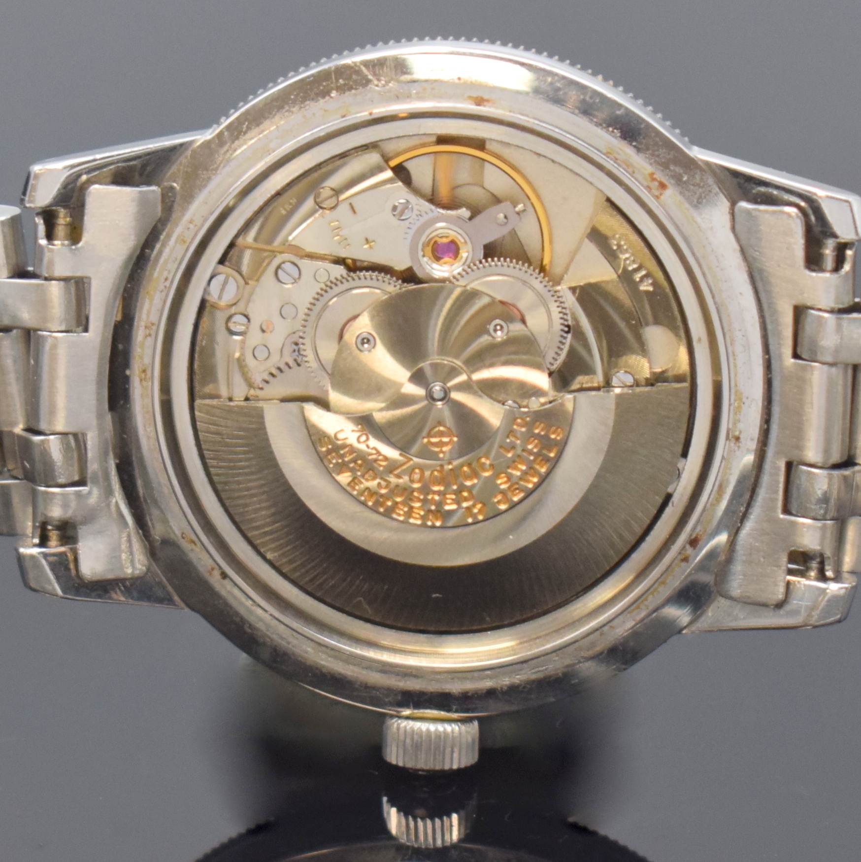 Detail f: ZODIAC Herrenarmbanduhr Sea Wolf, Schweiz um 1967, Edelstahlgeh., Boden aufgedr., orig. Gliederband m. Faltschl. (JB Champion USA), Lünette m. 60er ...