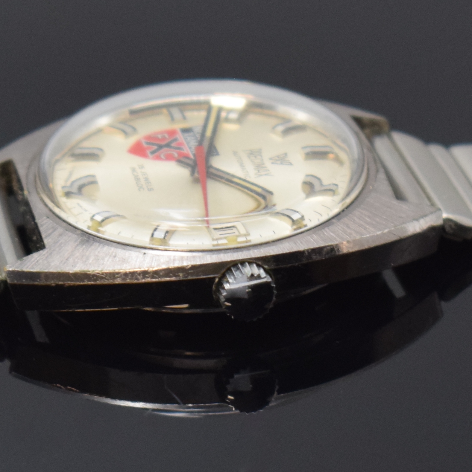 Detail b: PRECIMAX / Neuchatel XAMAX FXC Armbanduhr, Schweiz um 1970, Automatik, verchr. Geh., Edelstahlboden verschr., neutr. Stahlband, silb. Zifferbl. m. ...
