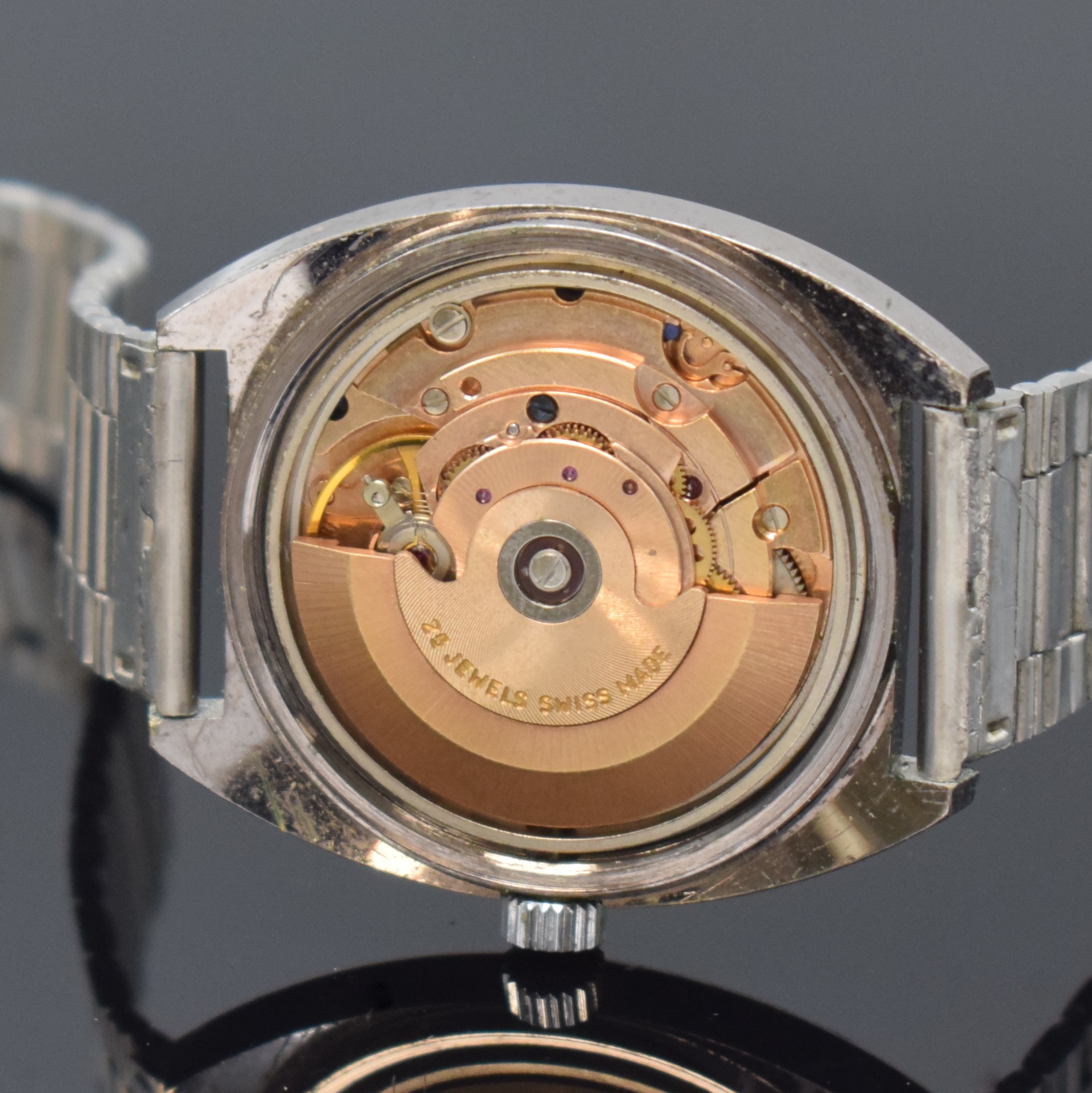 Detail e: PRECIMAX / Neuchatel XAMAX FXC Armbanduhr, Schweiz um 1970, Automatik, verchr. Geh., Edelstahlboden verschr., neutr. Stahlband, silb. Zifferbl. m. ...